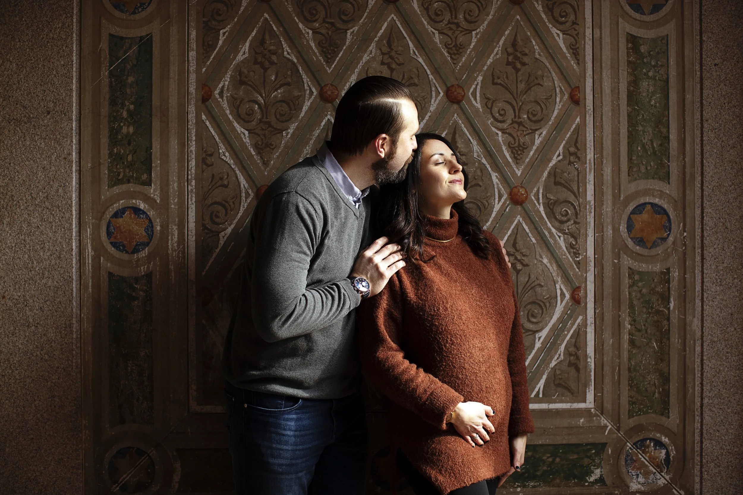 Fayth &amp; Andrew | A Winter Couples Session in NYC’s Famous Central Park