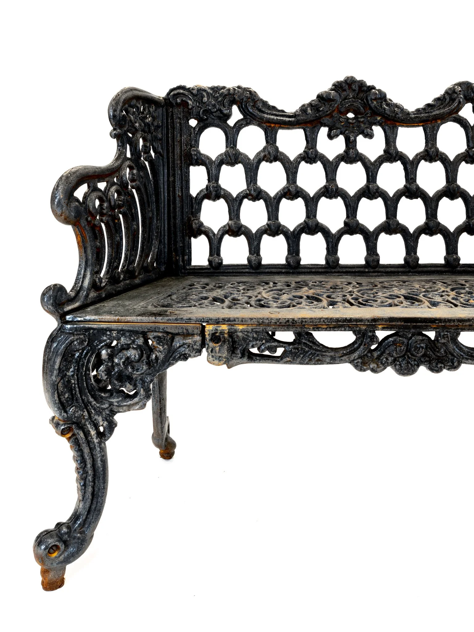 cast iron bench 4.jpg