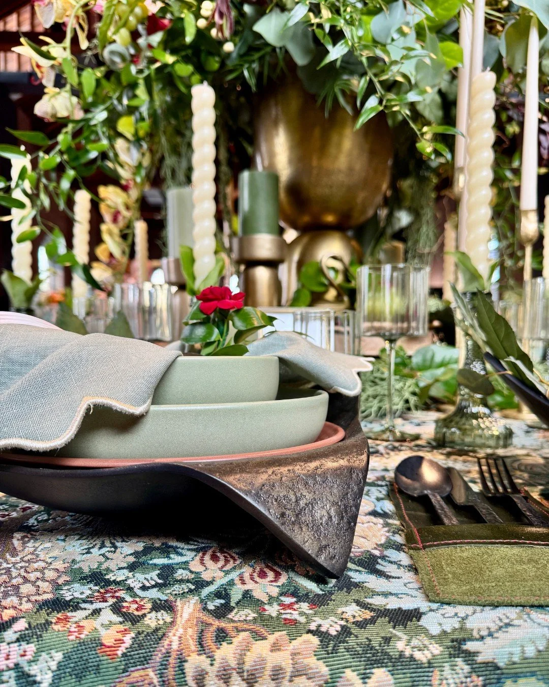 curated u-fab virginia tablescapes (2).jpg