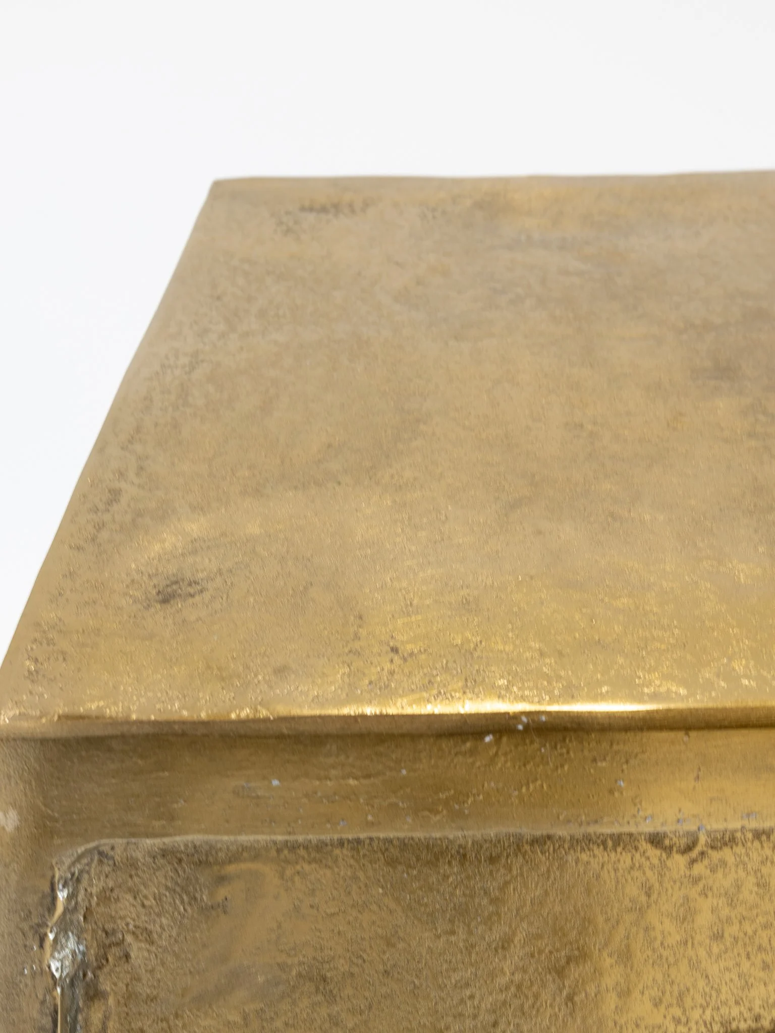 cast side table 4.jpg
