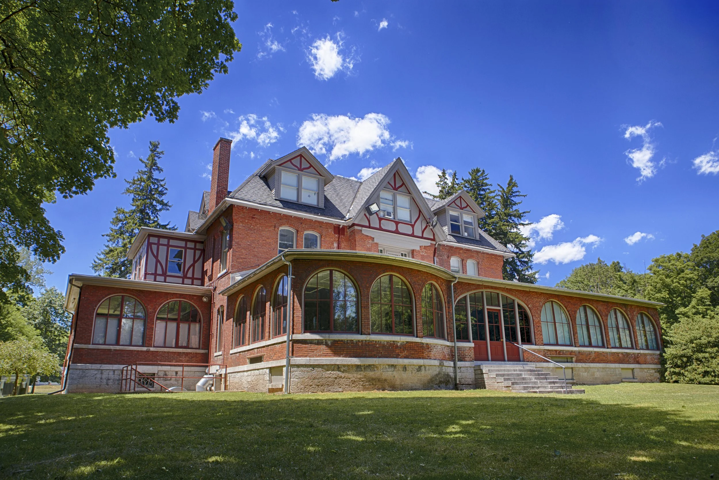 Campus Architecture2872 copy.jpg