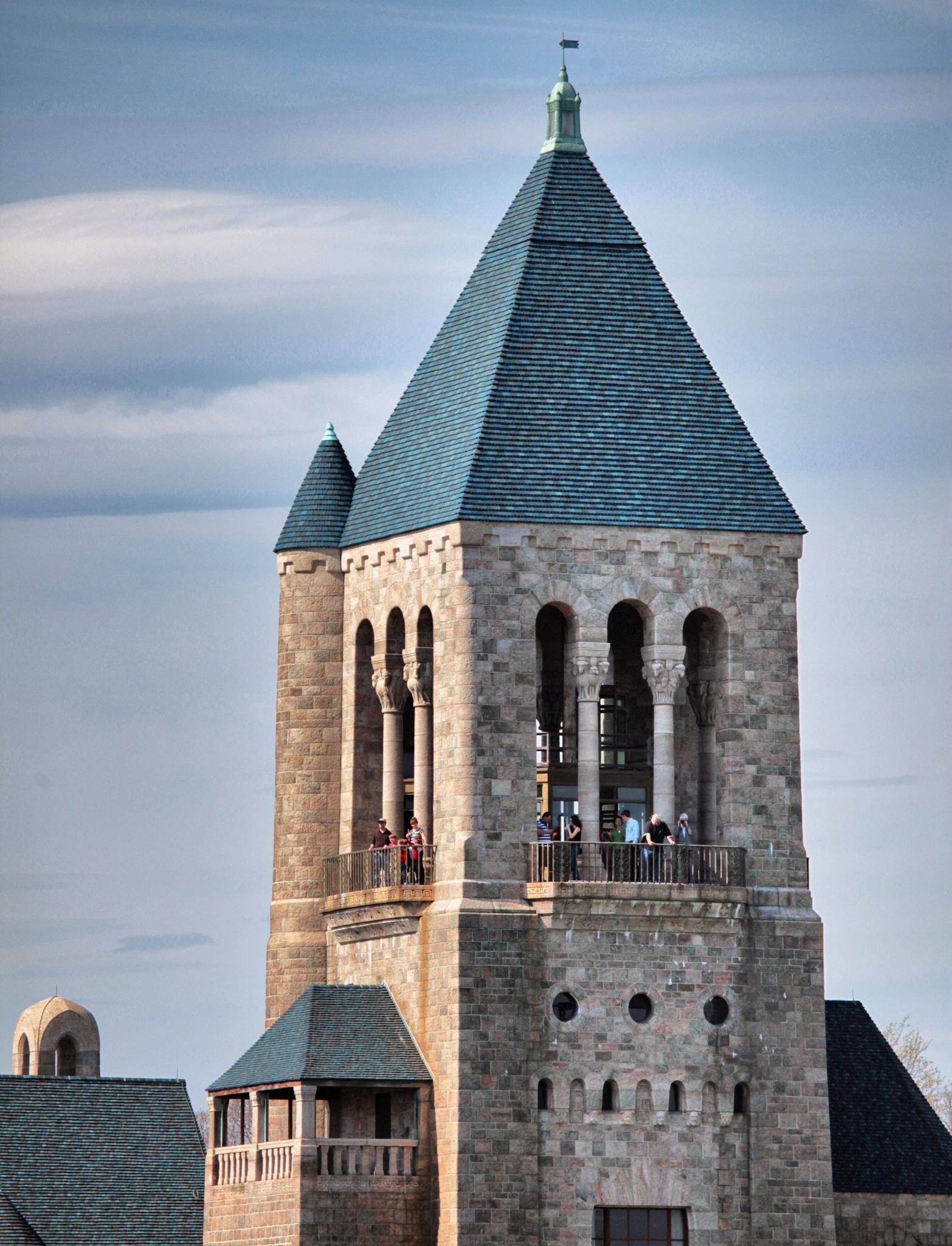 326268312_942916063751888_5167137483852760138_n.jpg (Copy)