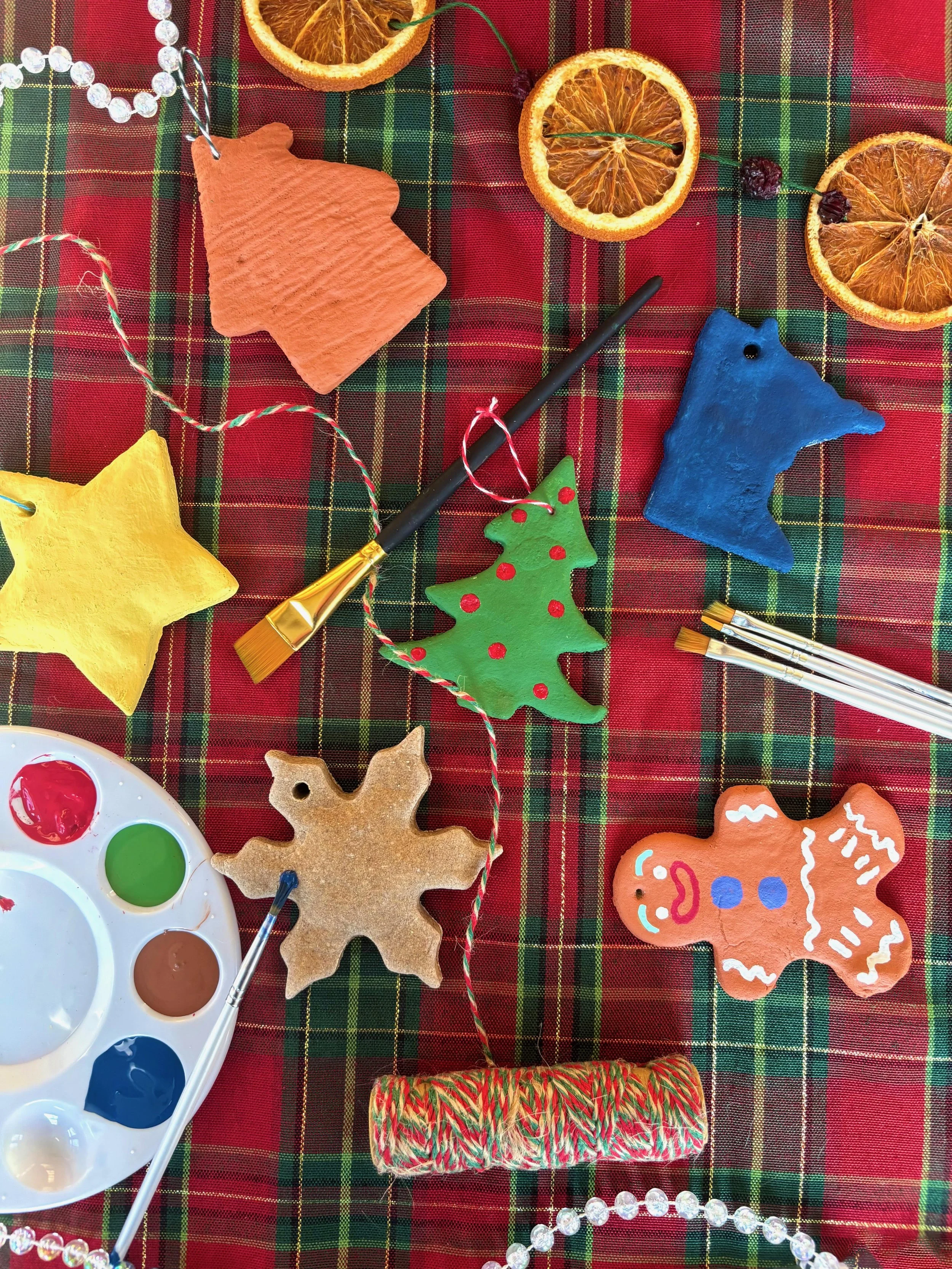 Drop-in Christmas Ornaments with Jordan Dye 
