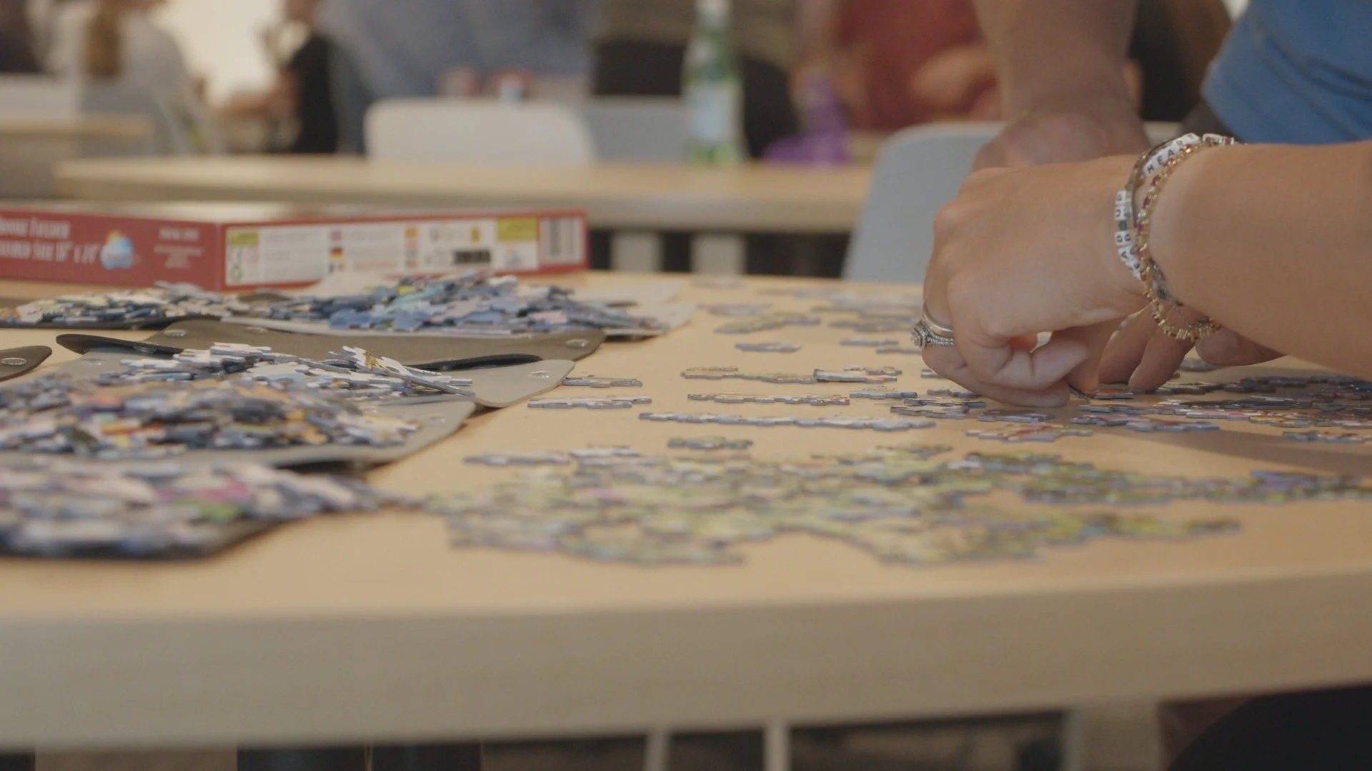 Team RELAY Jigsaw Puzzle Contest at Norway House