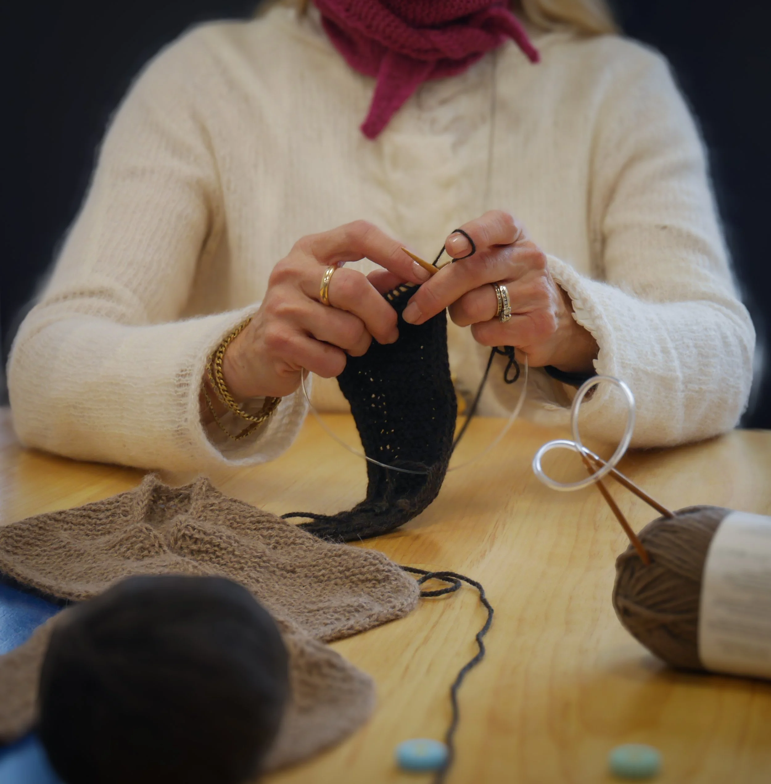 Knit with Britt: A beginning knitting class
