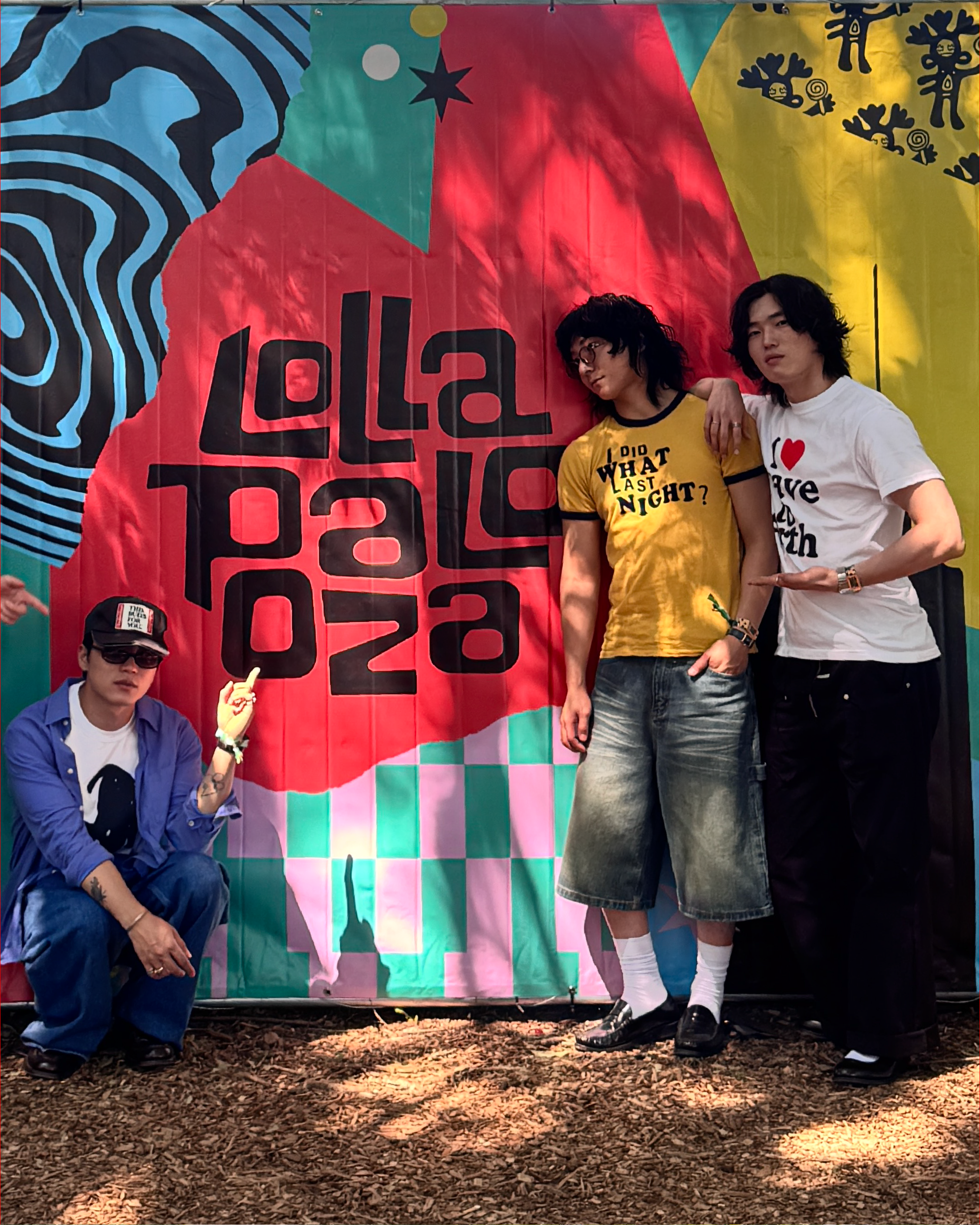 Wave to Earth Photo Diary Social Post