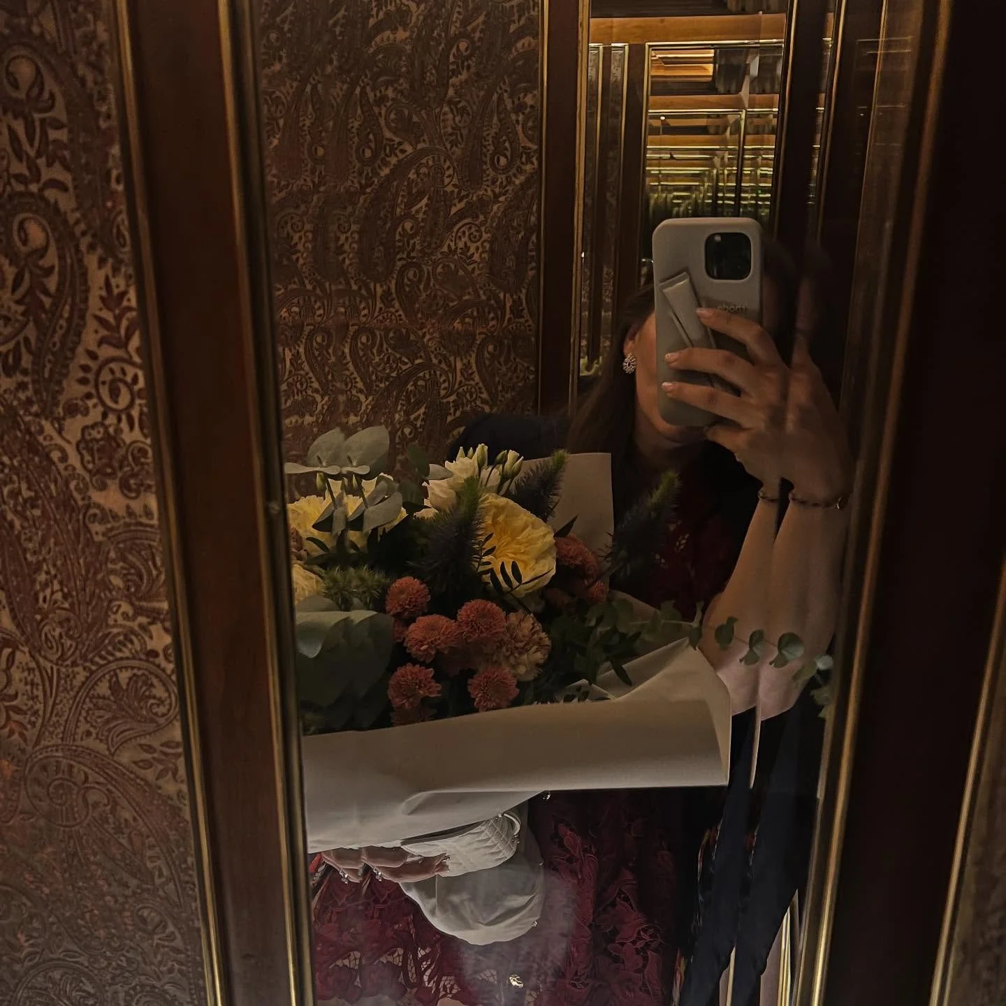 Receiving flowers is, to me, one of the most graceful gestures. Some cultures place great importance on gifting flowers, while others consider it a waste &mdash; spending money on something that will soon lose its beauty and life. But isn&rsquo;t tha