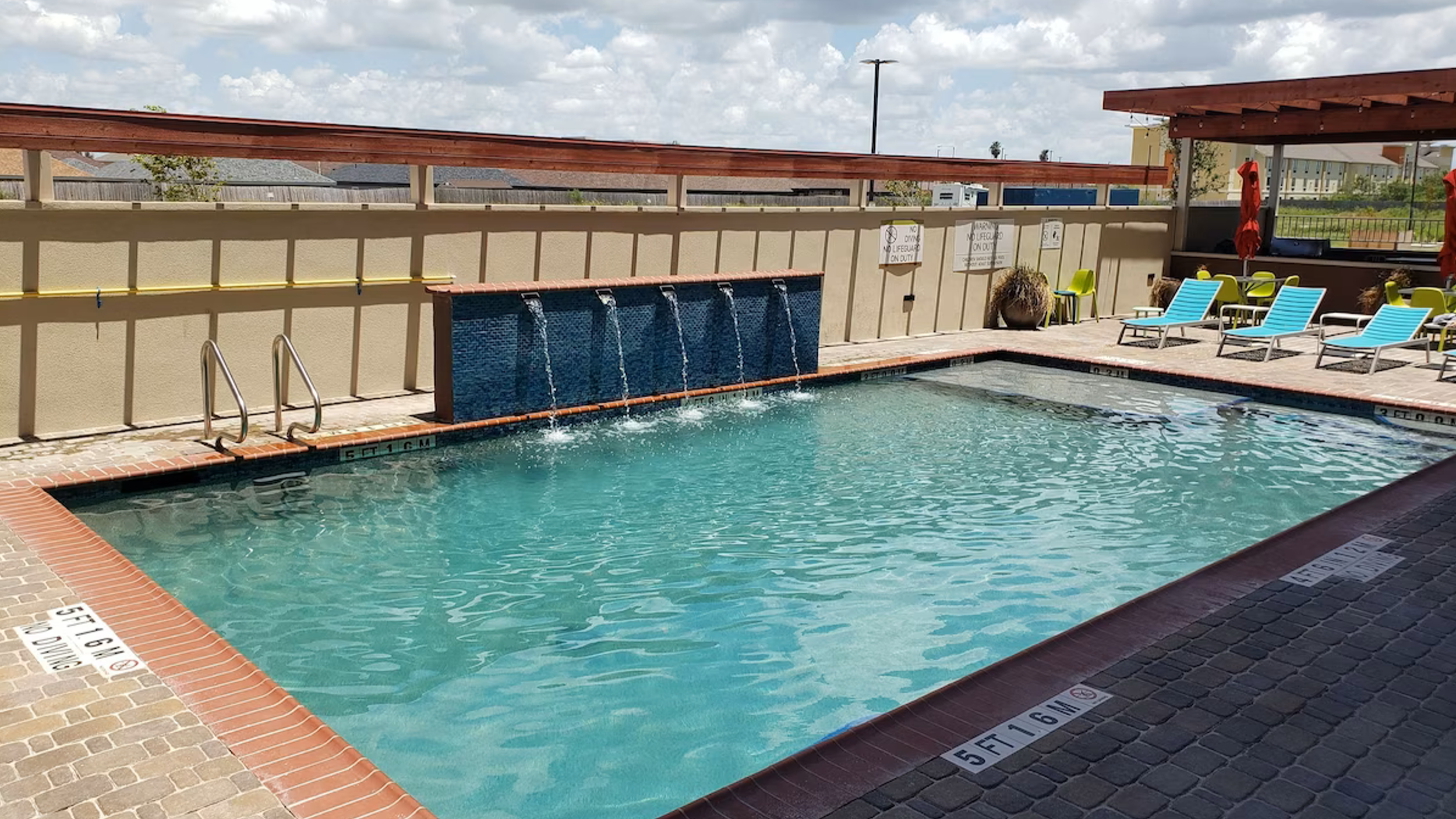 Pool+.png
