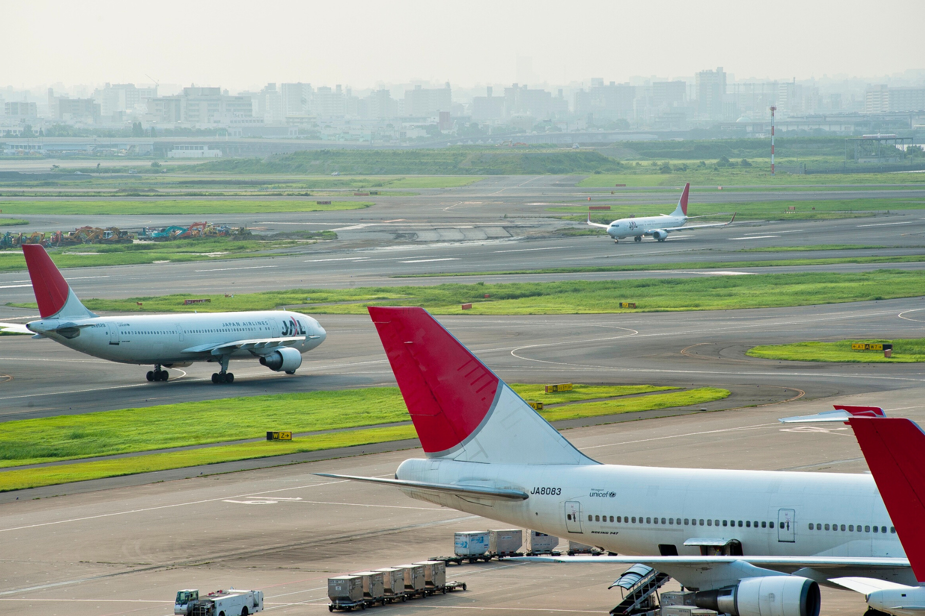 Government Shutdown &amp; Flight Reductions — What Travelers Need to Know