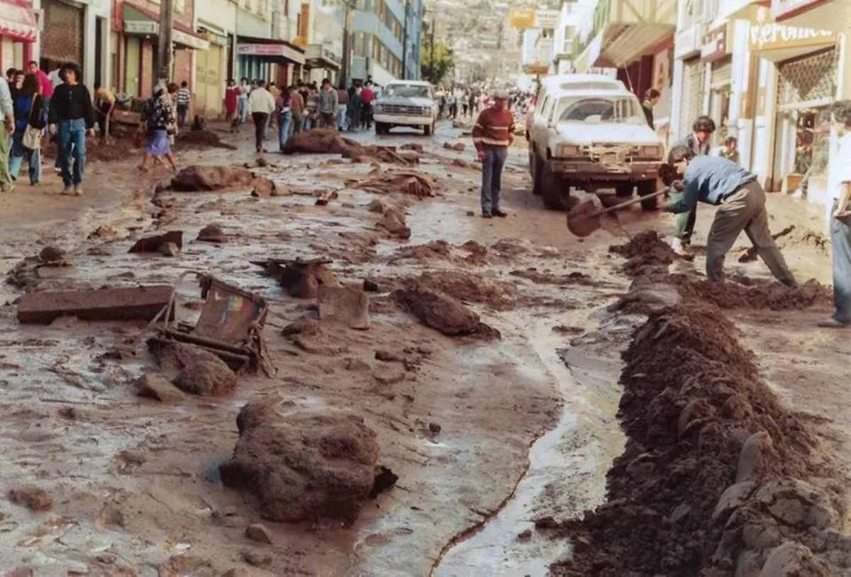 IMAGEN HISTORICA ALUVION DE ANTOFAGASTA