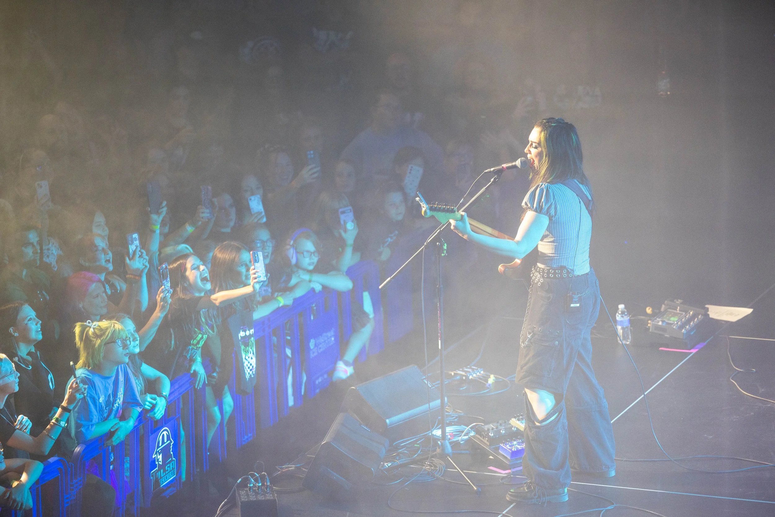 Geena Fontanella rocked out the rink for her concert!
