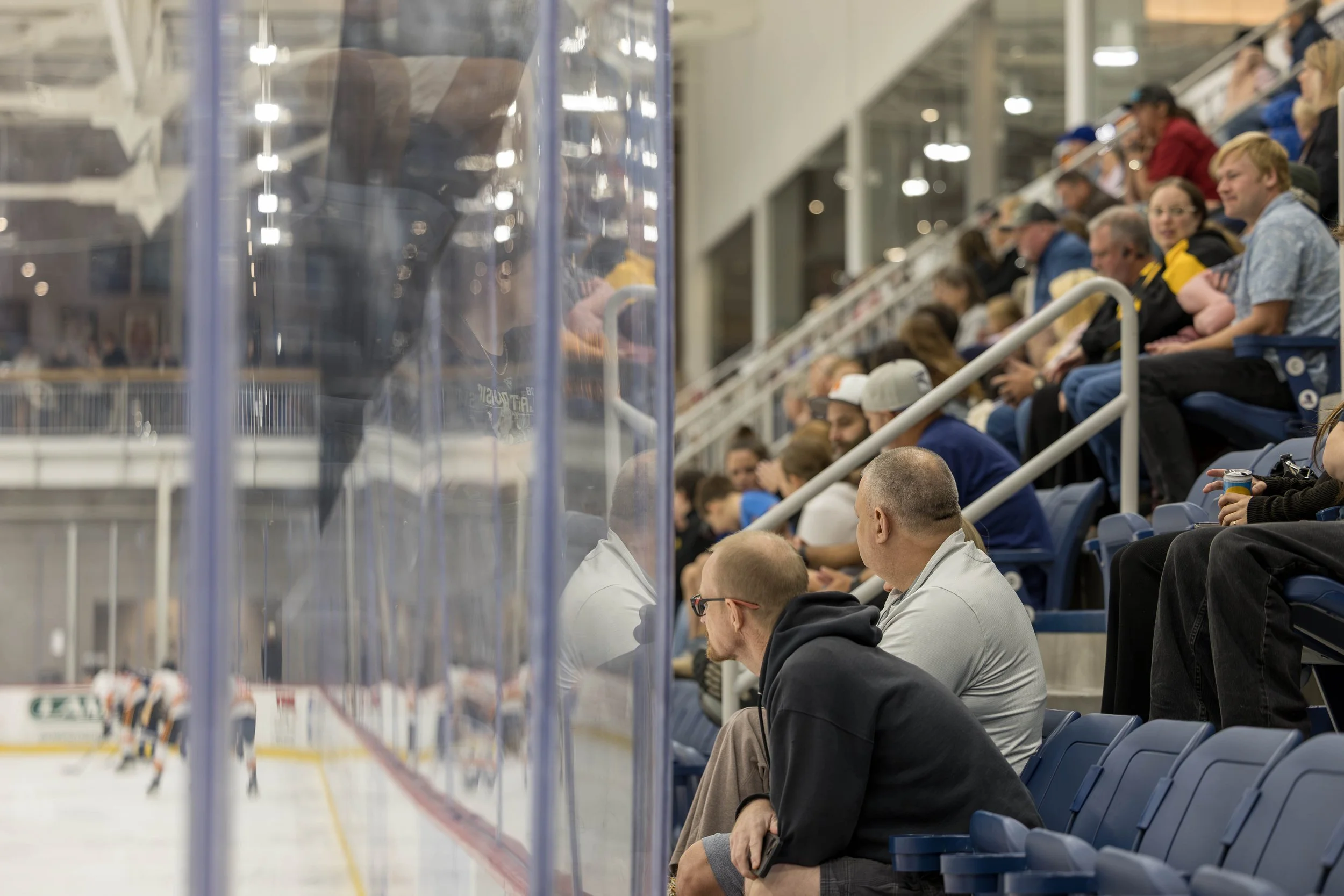 Fans filled the stands for the Tulsa Oilers NA3HL opening weekend! Make sure to check out their socials for future games!