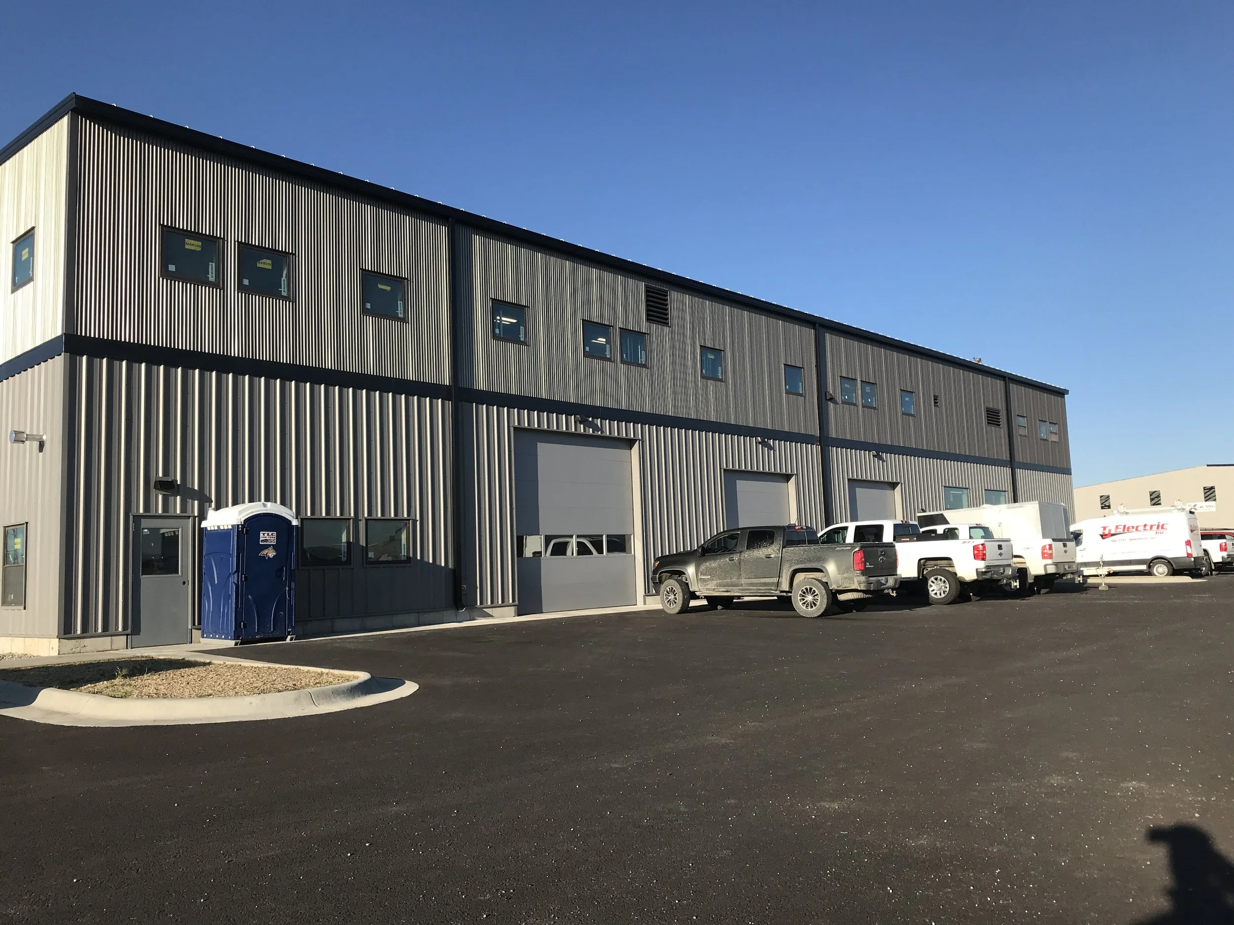 Commercial Architecture Headquarter Building — Architecture118