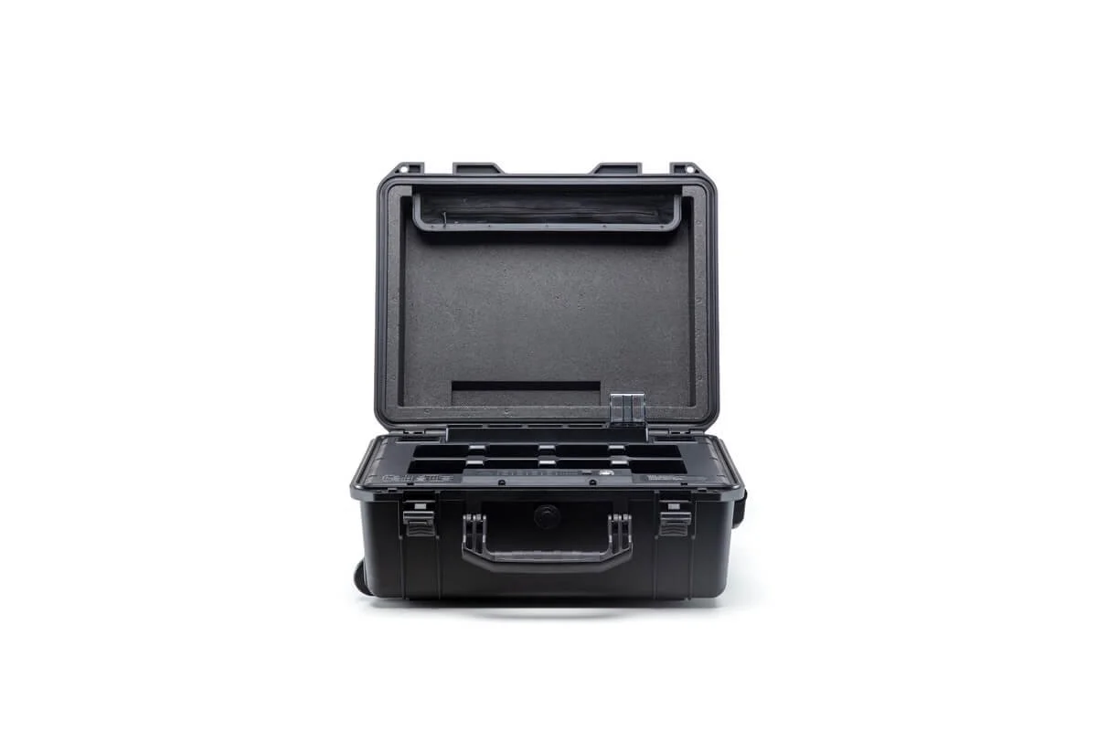 BS60 Intelligent Battery Station-3.jpg