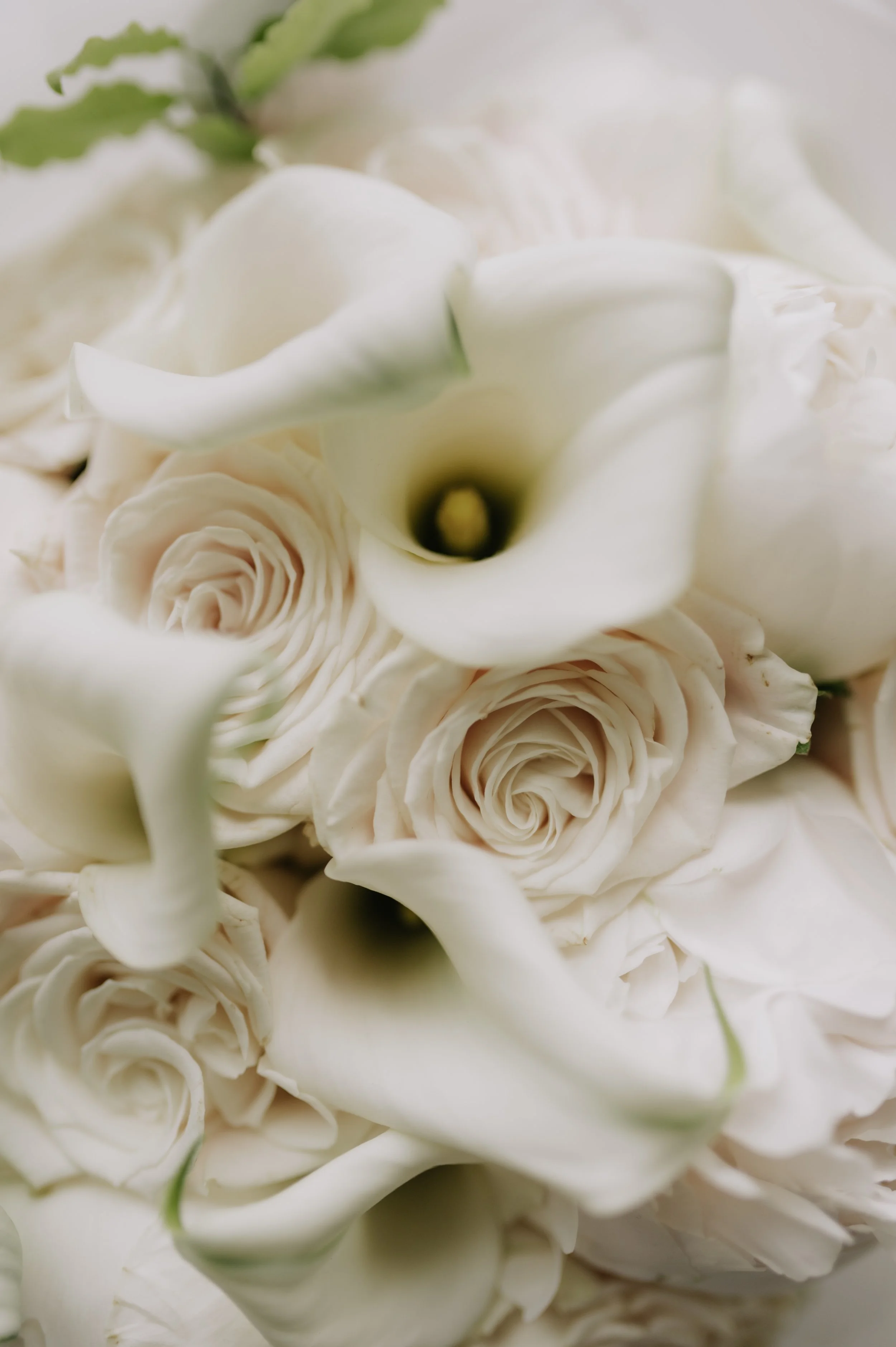 London wedding at Marylebone Town Hall Wedding flowers