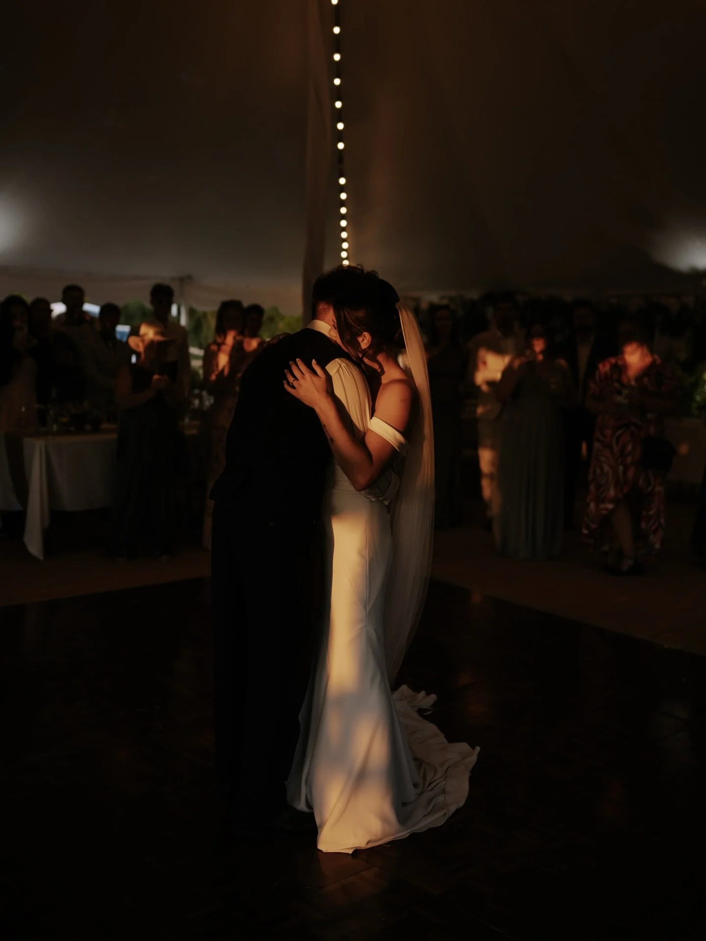 Sometimes at weddings, things just line up perfectly without planning. Where you&rsquo;re standing, the time, the weather and the light. This is one of those moments.

Everything aligned so that Mercedes&rsquo; and Ed&rsquo;s first dance was covered 