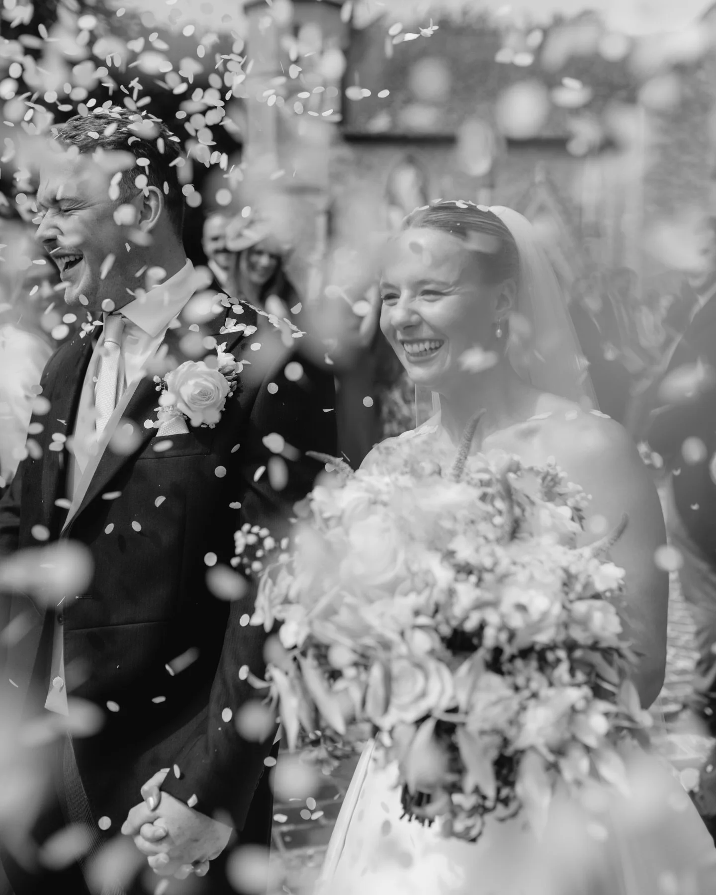 One week since I joined Sarah &amp; Charlie on the family farm for their wedding. A truly gorgeous day from the weather to a dance floor packed for rein me in as the first dance 🪩 

Content creators: @momentsbysoma 
Dress: @kyhabride 
Reception musi