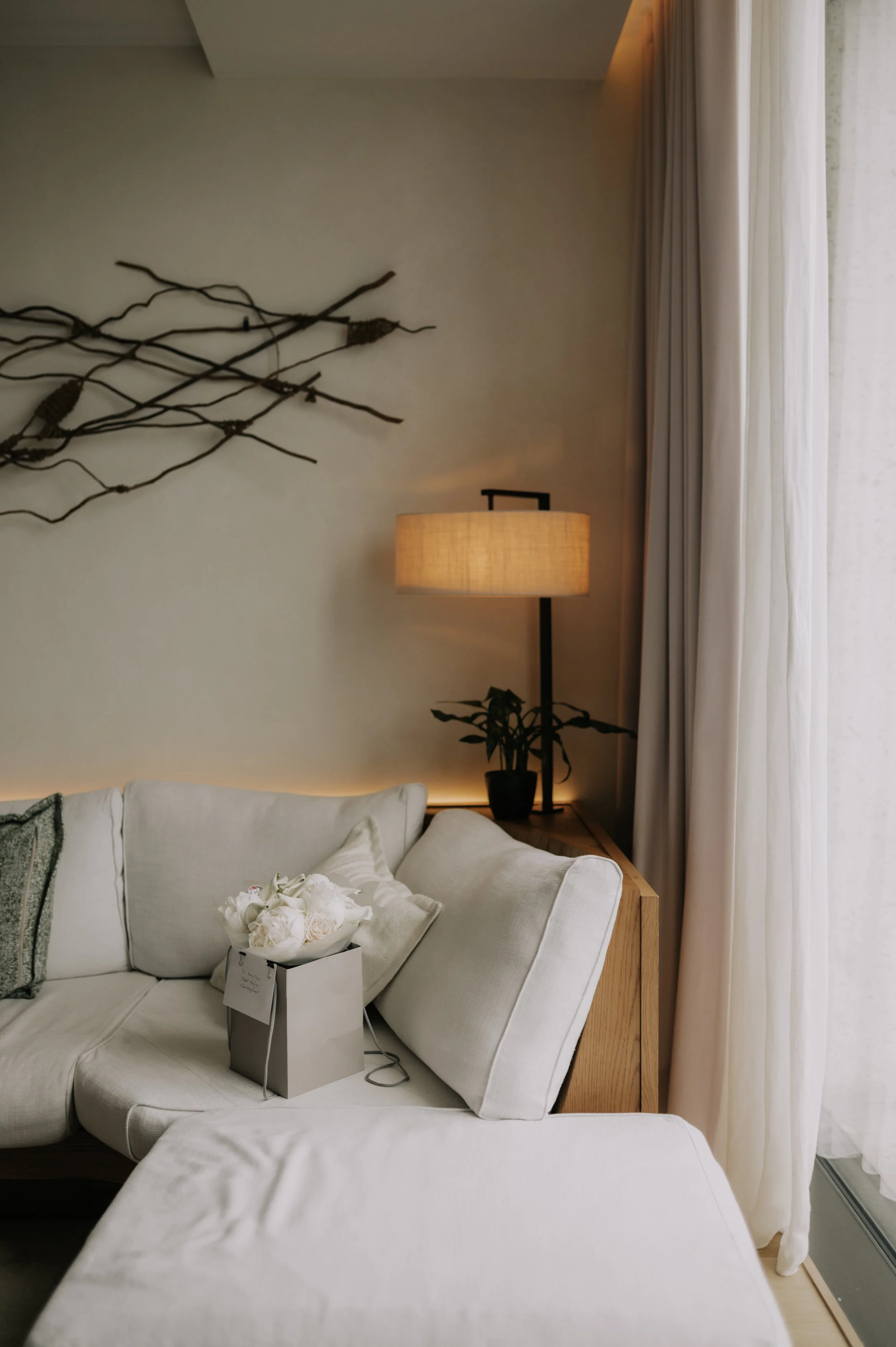 London wedding at Marylebone Town Hall