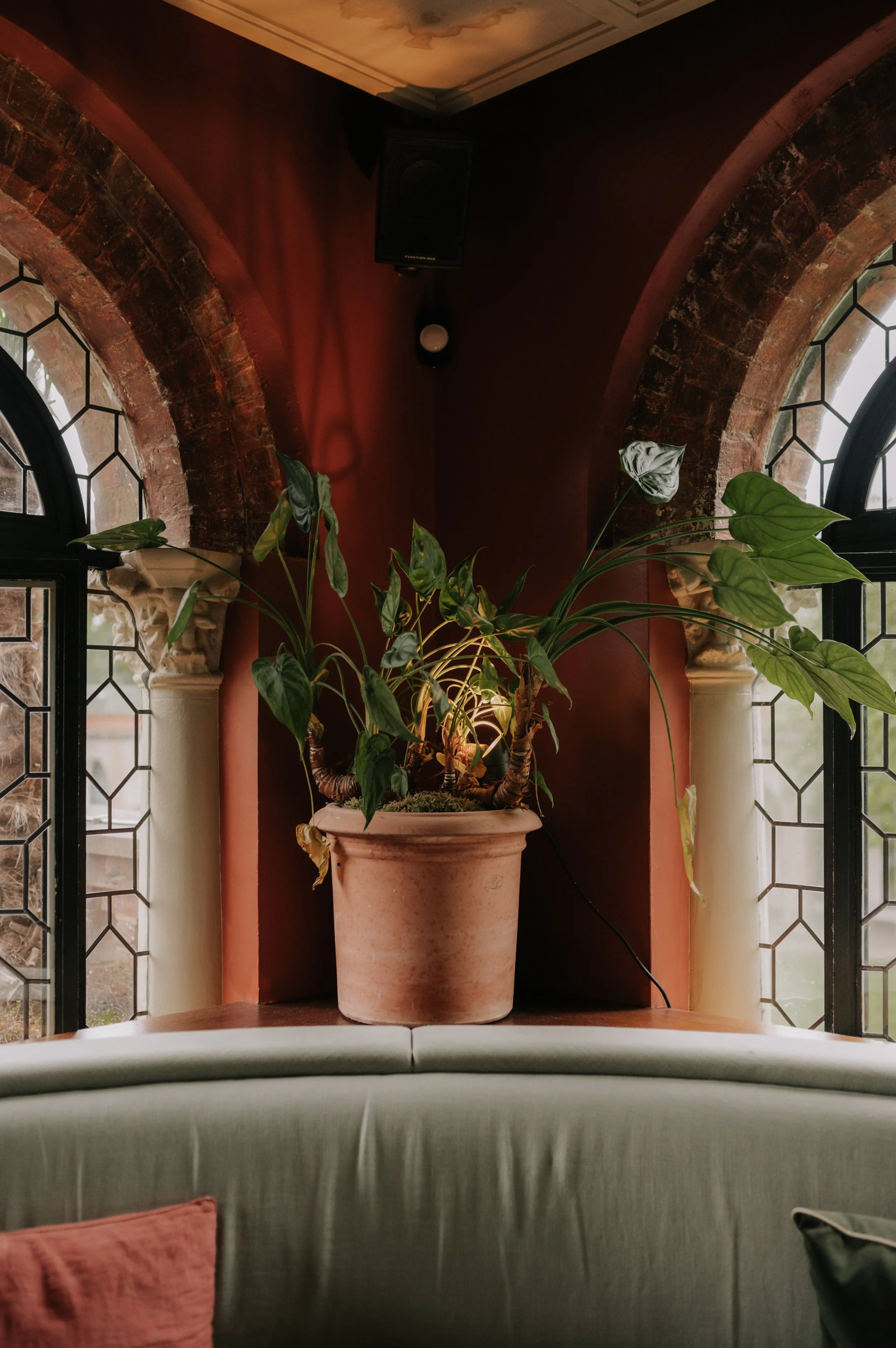 London wedding photography at Belvedere in Holland Park 