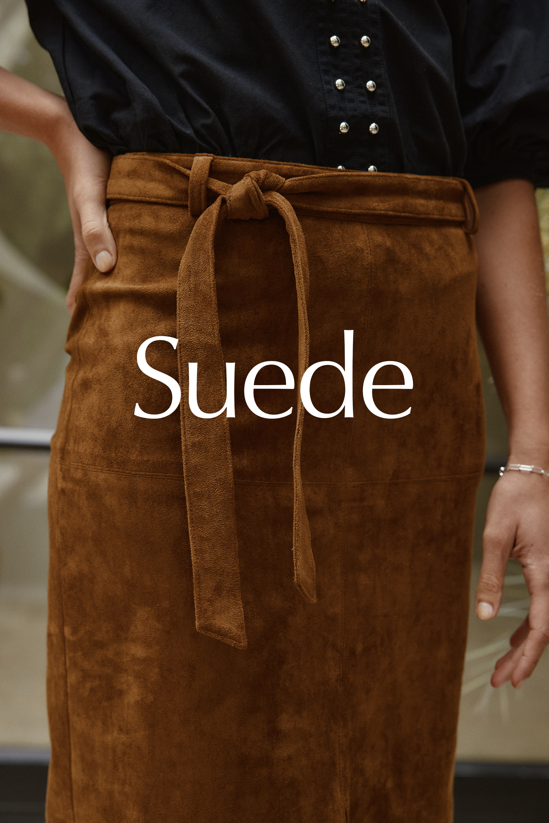 EE_SEPT_25_34_SUEDE_SKIRT_033.png