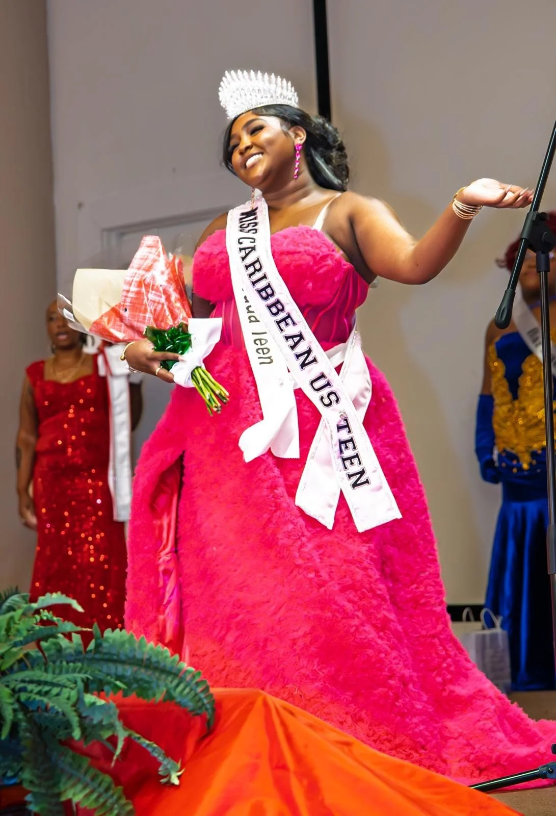 Teen crowning.jpg