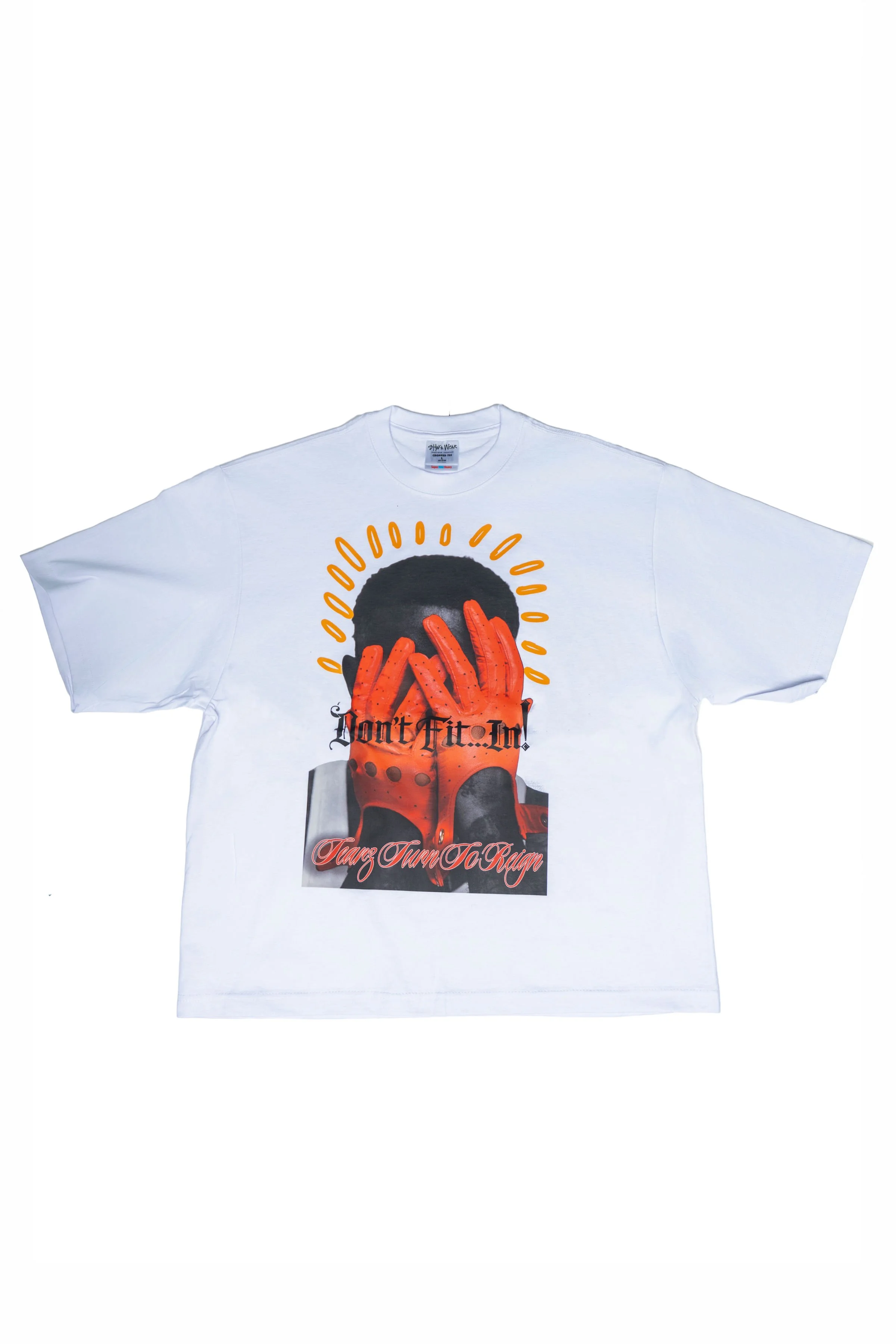 gLOVE or Hate (don’t fit in) premium T