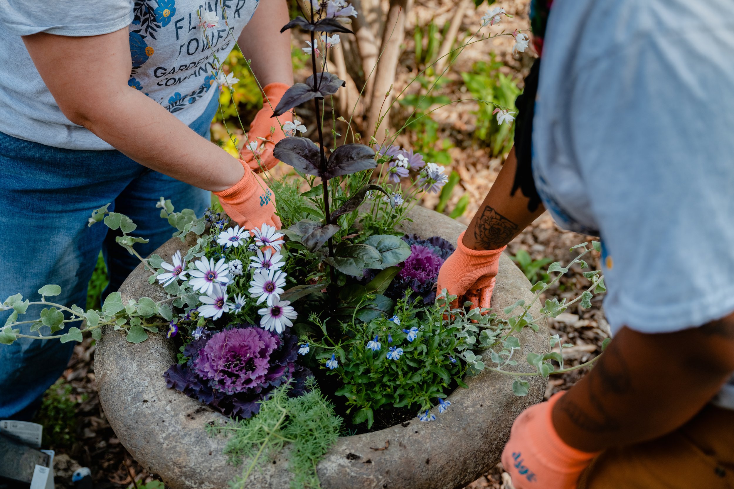 Planting custom garden planter