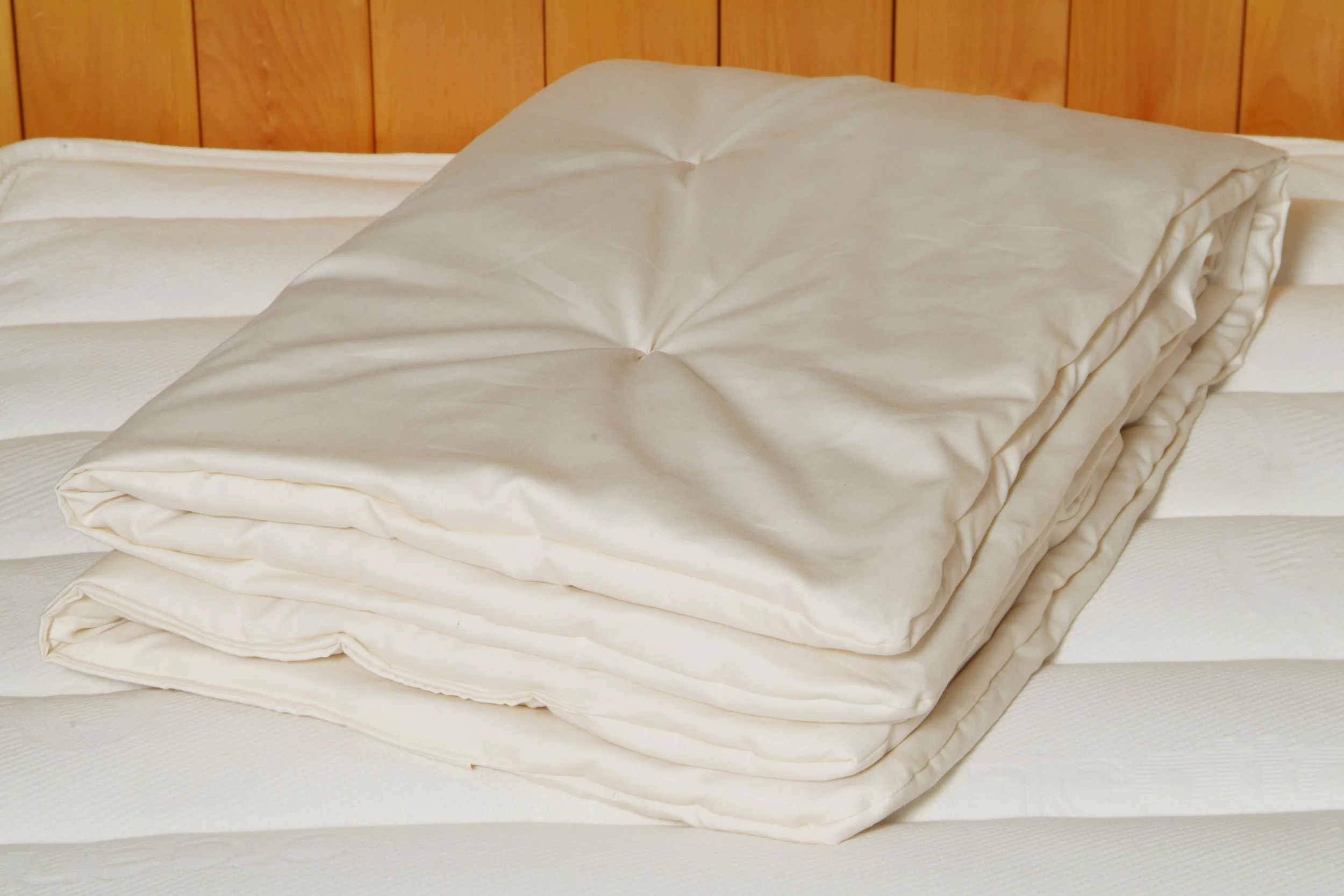 Organic cotton and wool mattress — Pram N Proper