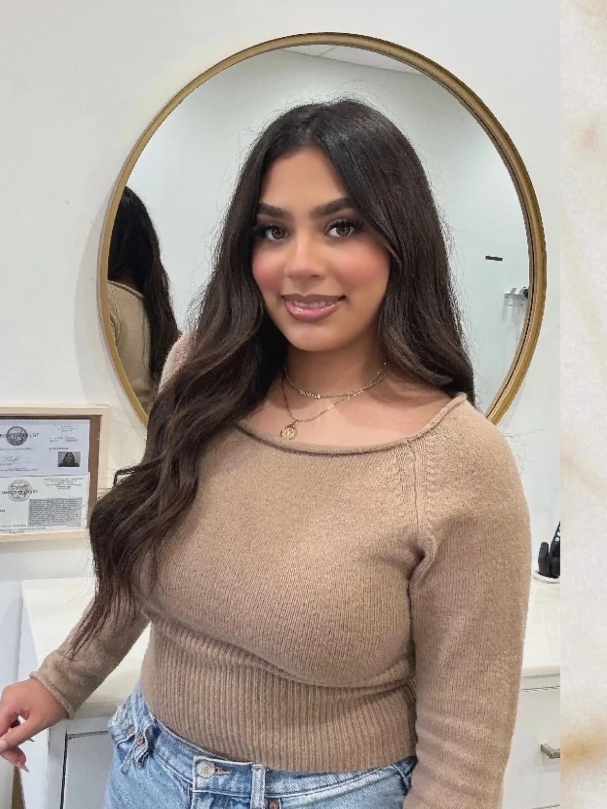 Say hi to Vanessa ♡ Our rising stylists.

Her focus is simple: beautiful hair that feels effortless, low-maintenance, and true to you.

Vanessa is currently accepting new clients and would love to have you in her chair. Easy online booking available 