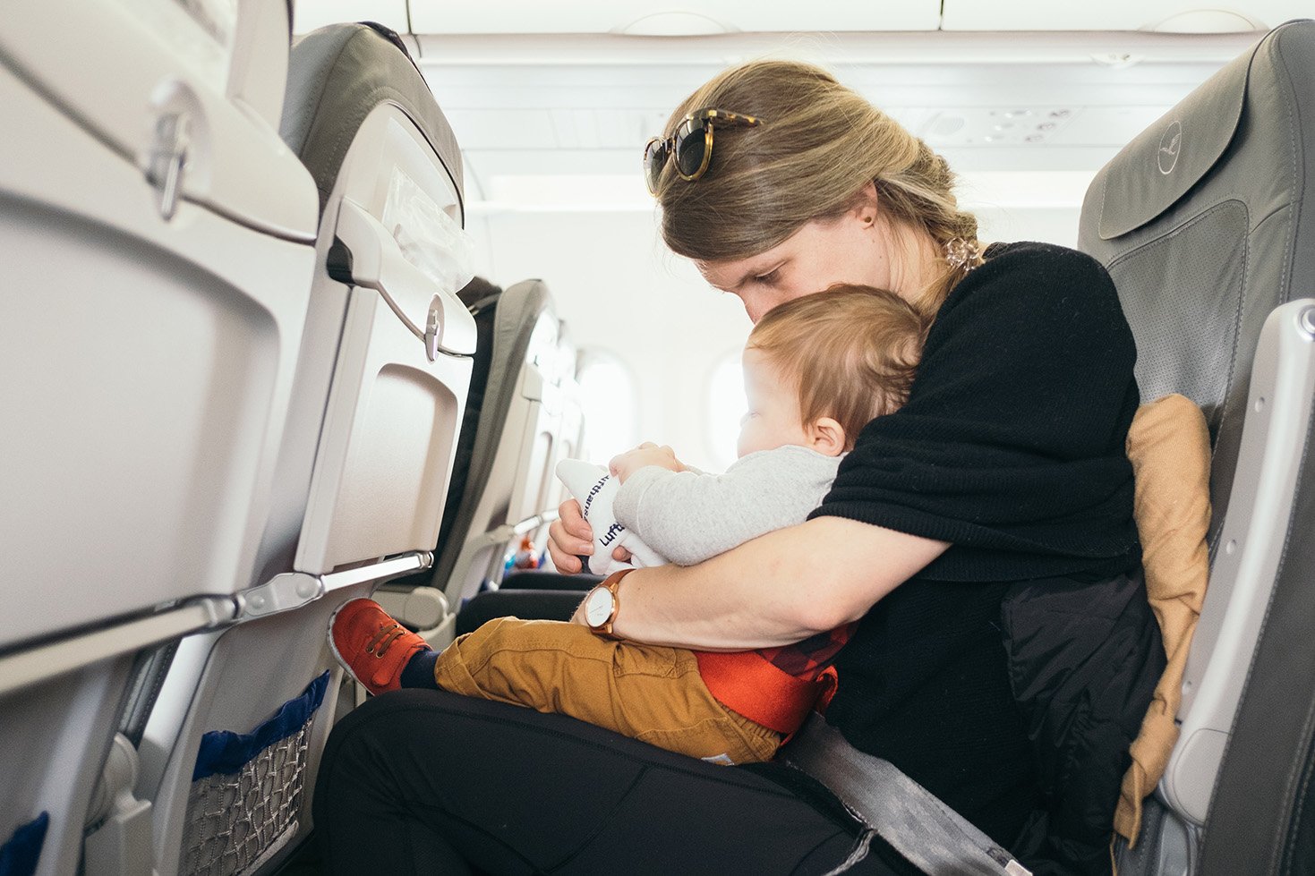 TOP 5 TRAVEL TIPS