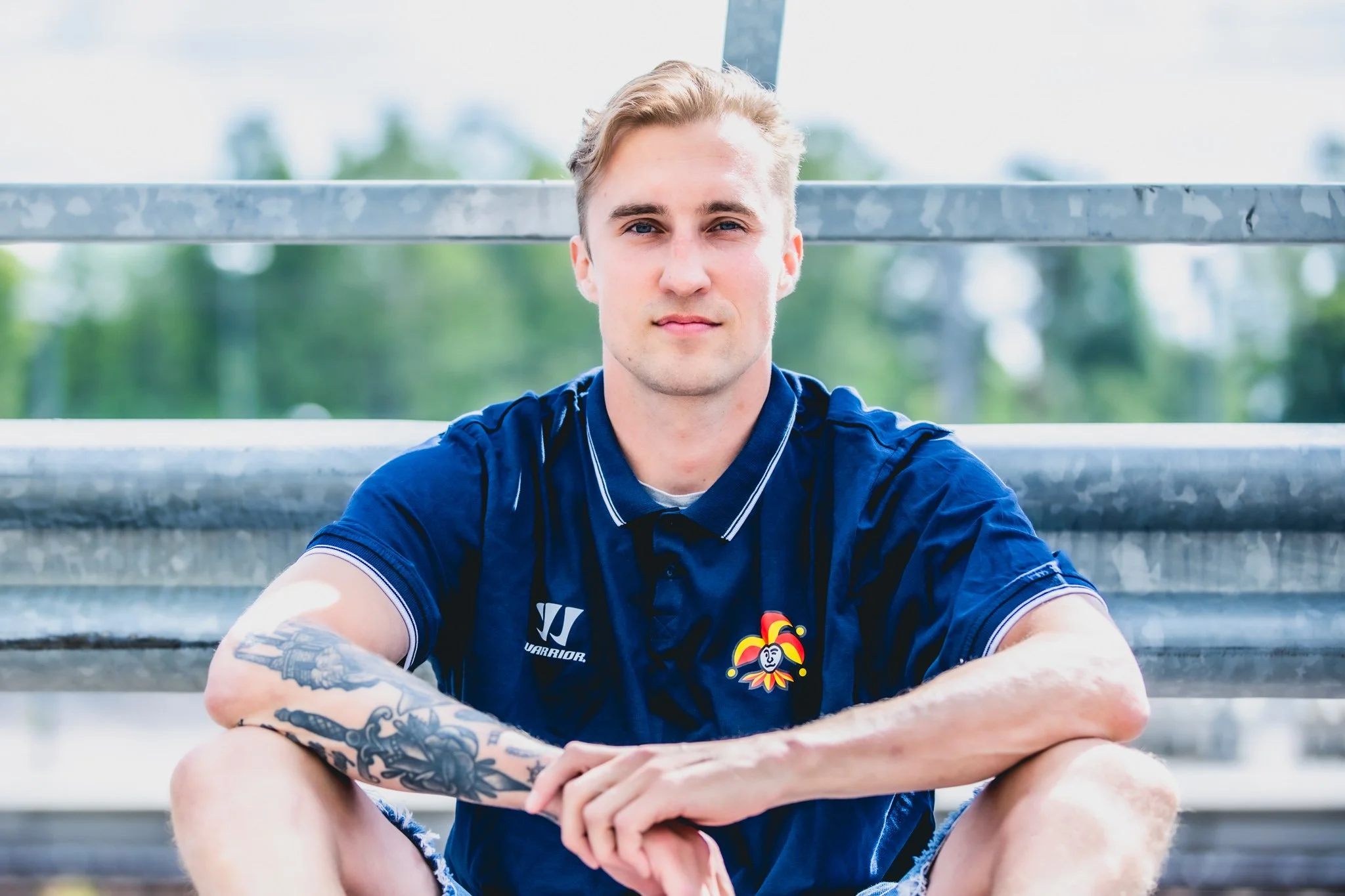 Otto Karvinen jokeripaitaan