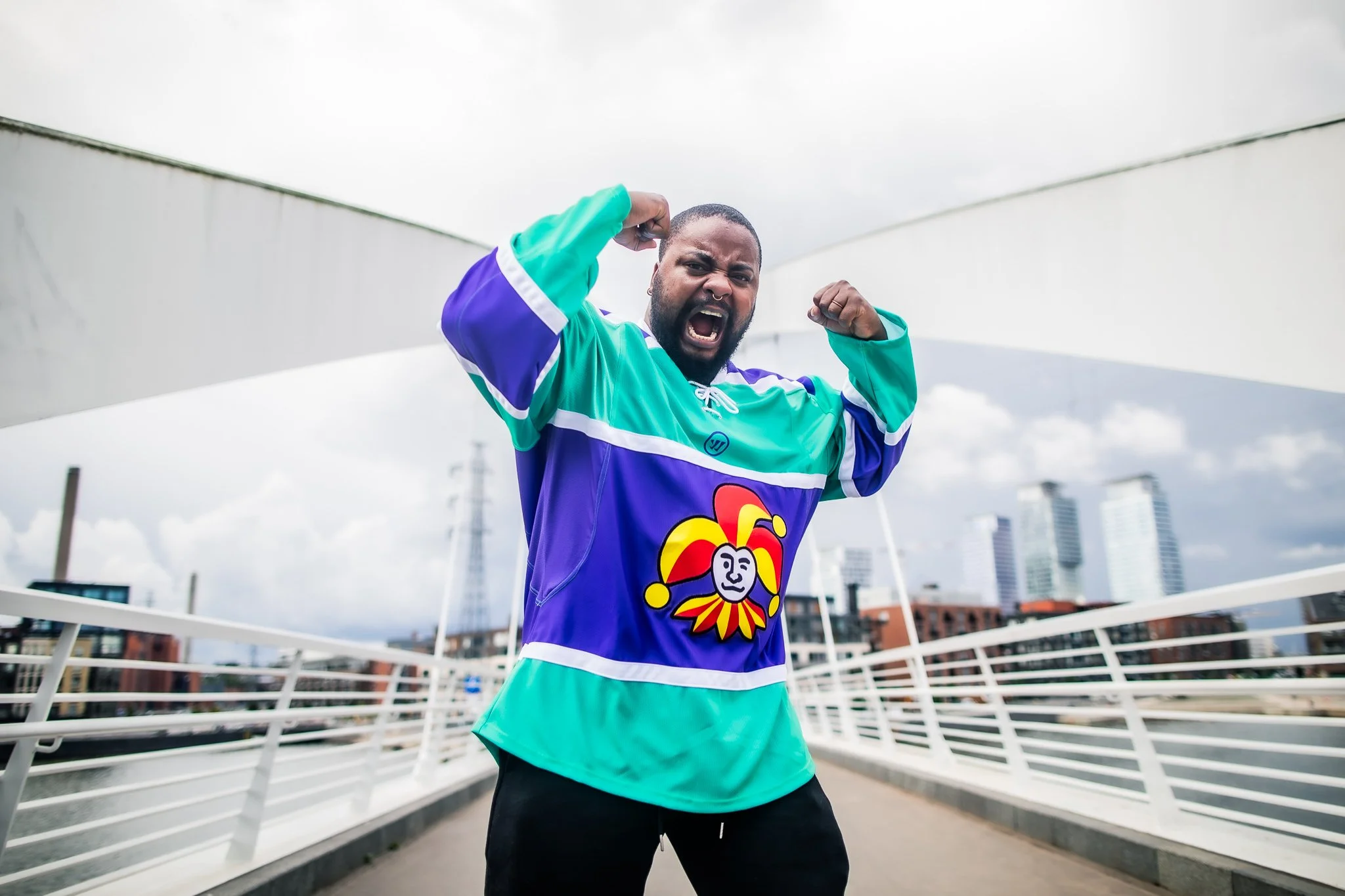 Viki "Seksikäs Suklaa" Konssi: Tullaan takaisin tyylillä ja kovaa