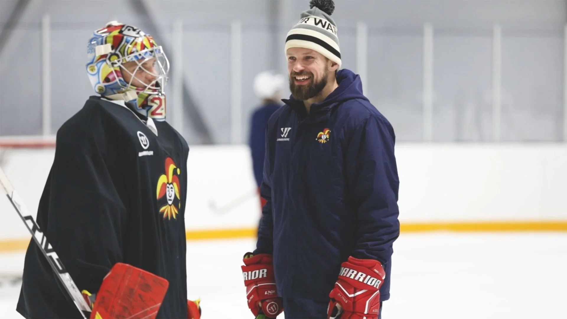 Roy Hellgren hoitaa isoa tuplaroolia joukkueessa - "Päivääkään en vaihtaisi pois"