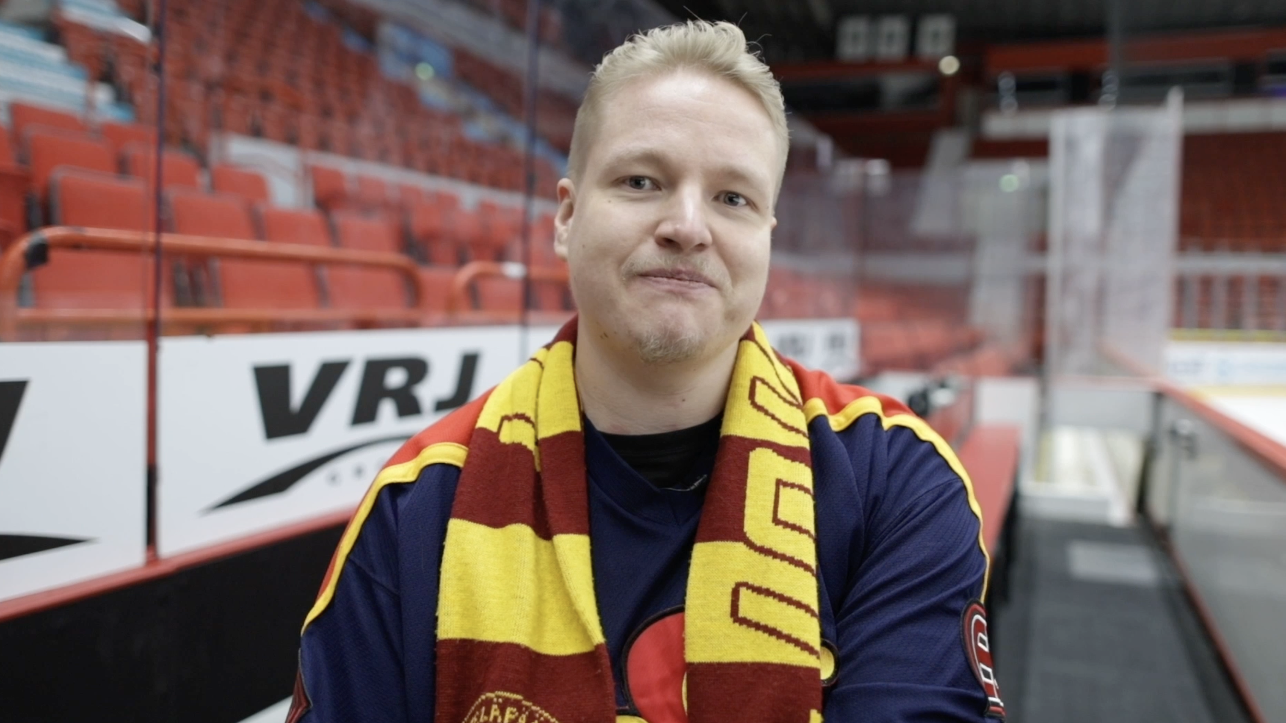 Fanien ilta lauantaina - “Moni asia meitä erottaa, mutta se tärkein yhdistää”