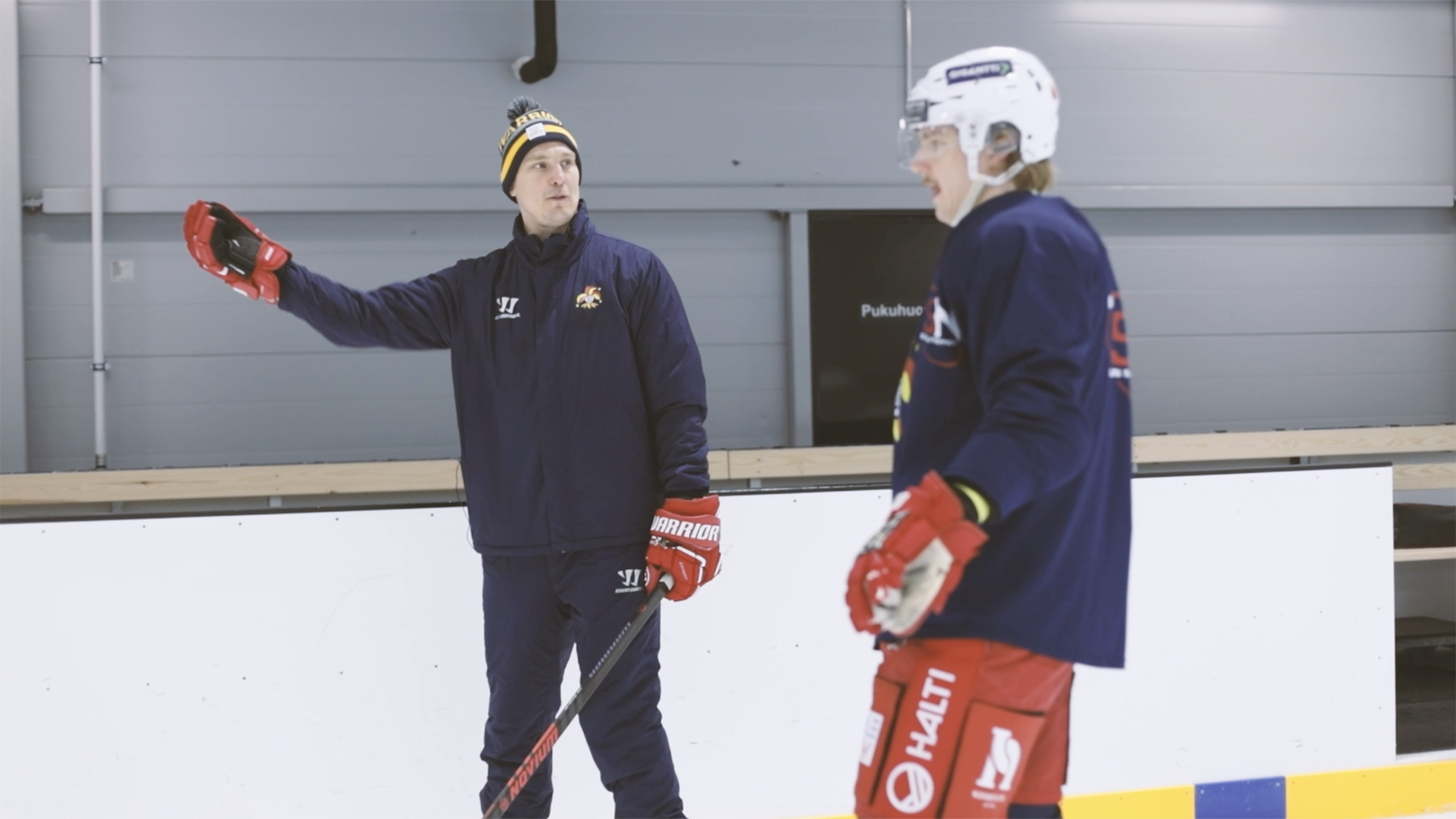 Miten yksilöä kehitetään Jokereissa? ”Detaljeissa on se taika”