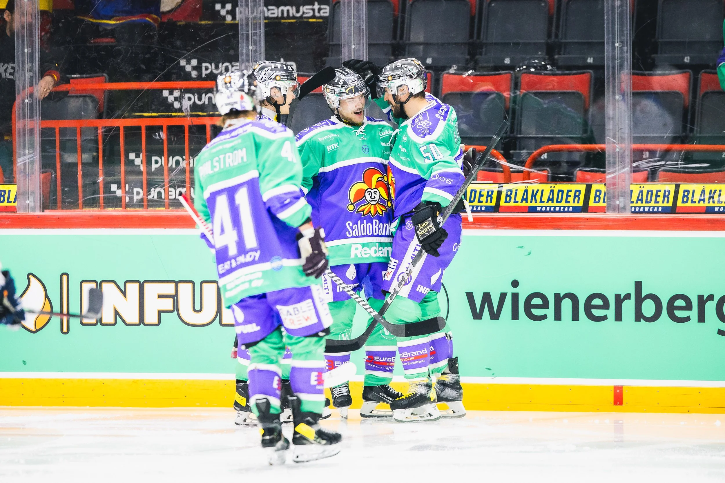 Viikkokatsaus 08/2025: Runkosarjan toiseksi viimeisellä viikolla kaksi kotimatsia Nordiksella