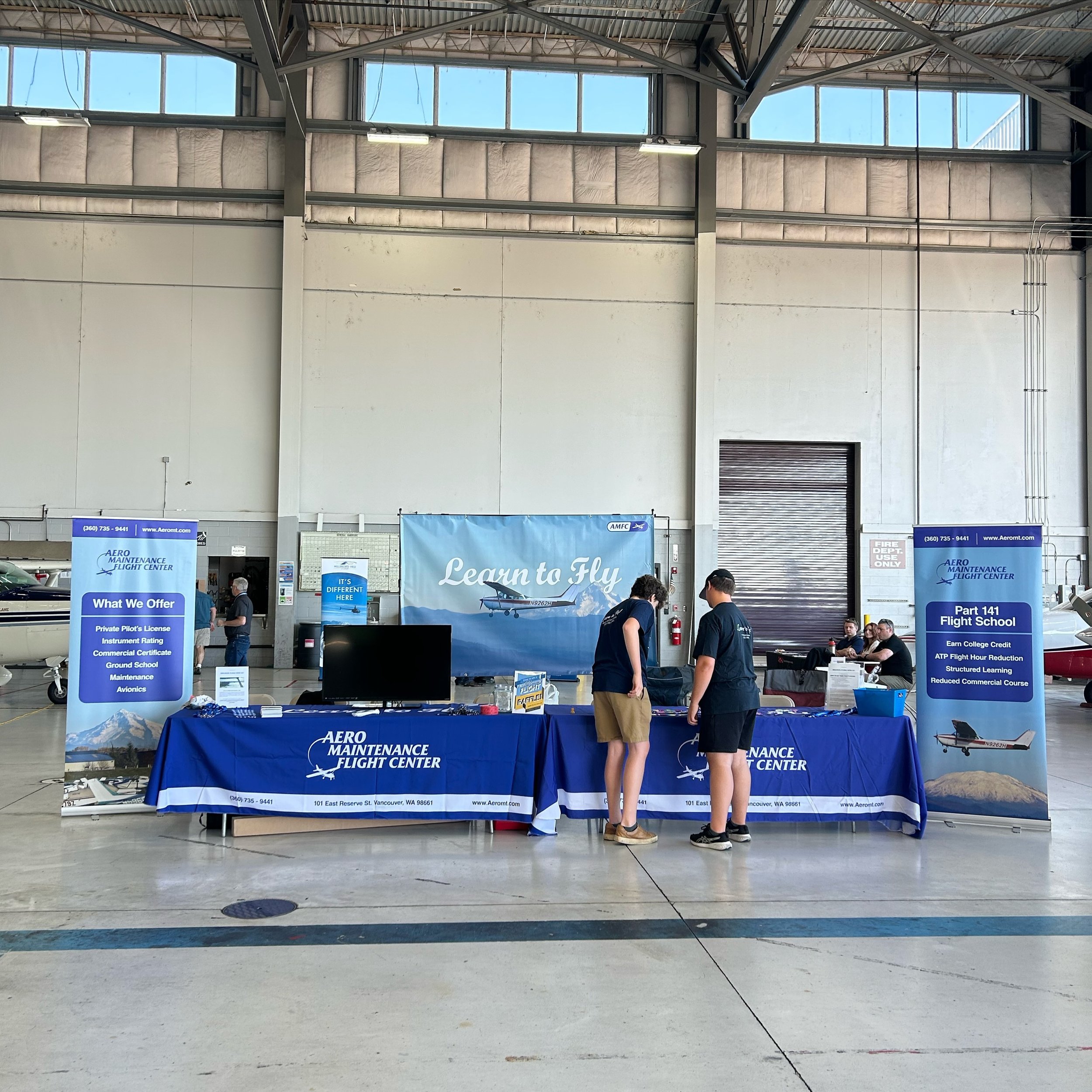 Come find us at Alaska Aviation Day today at PDX the Horizon hanger! Starting at 9am-3:30pm we will be here to answer any questions about flight school, getting your pilots license or maintenance. Learn how to preflight a plane with our very own N926
