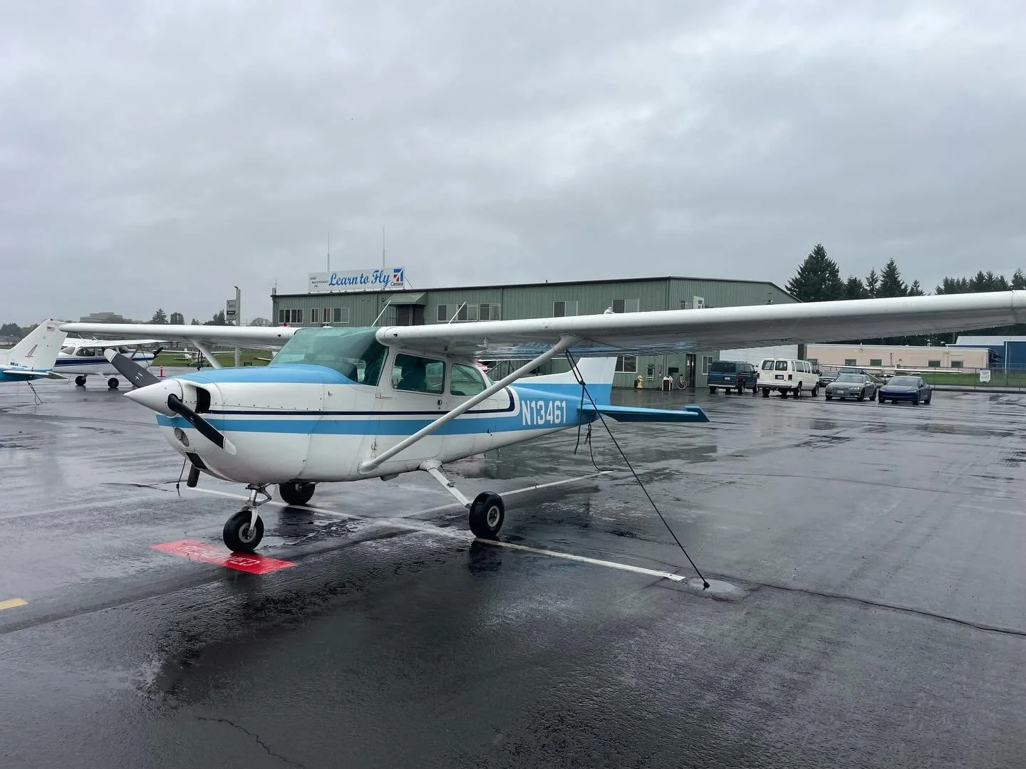 Welcome N13461 to the fleet! 
This new addition will be for renters and time builders ONLY! There will be no private/instrument training in N13461. If you&rsquo;re looking for a plane to get some lunch, have a dinner date, or just time build by yours