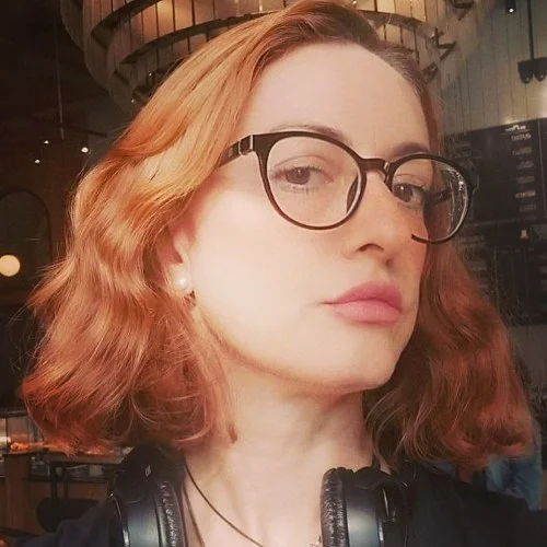 Özge Lena