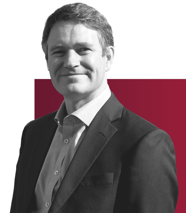 Robert Naylor Senior Associate Commercial Dispute Resolution