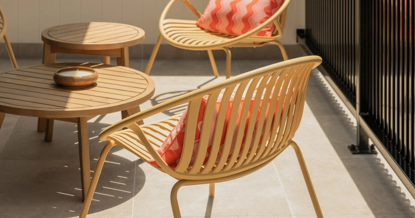 This 1960&rsquo;s retro inspired renovation is all about connection. ⁠
⁠
Seamlessly linking the kitchen, dining, and outdoor living spaces. Open doors and soft natural light create a space that feels effortless, inviting, and ready for everyday livin