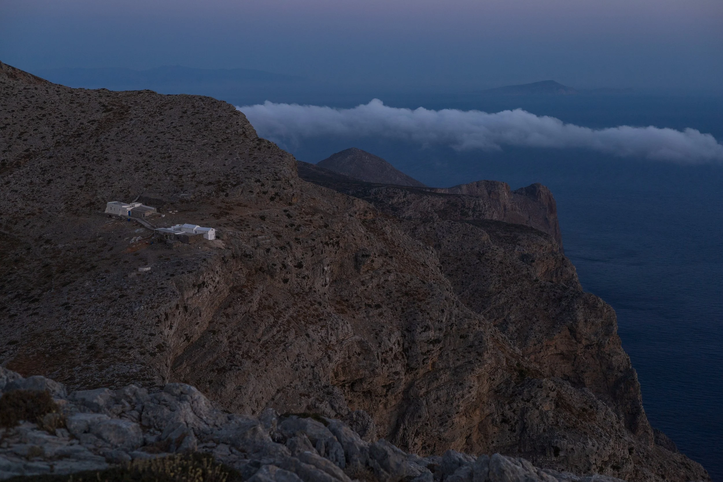 Stavros chapel - above the clouds, above the sea
