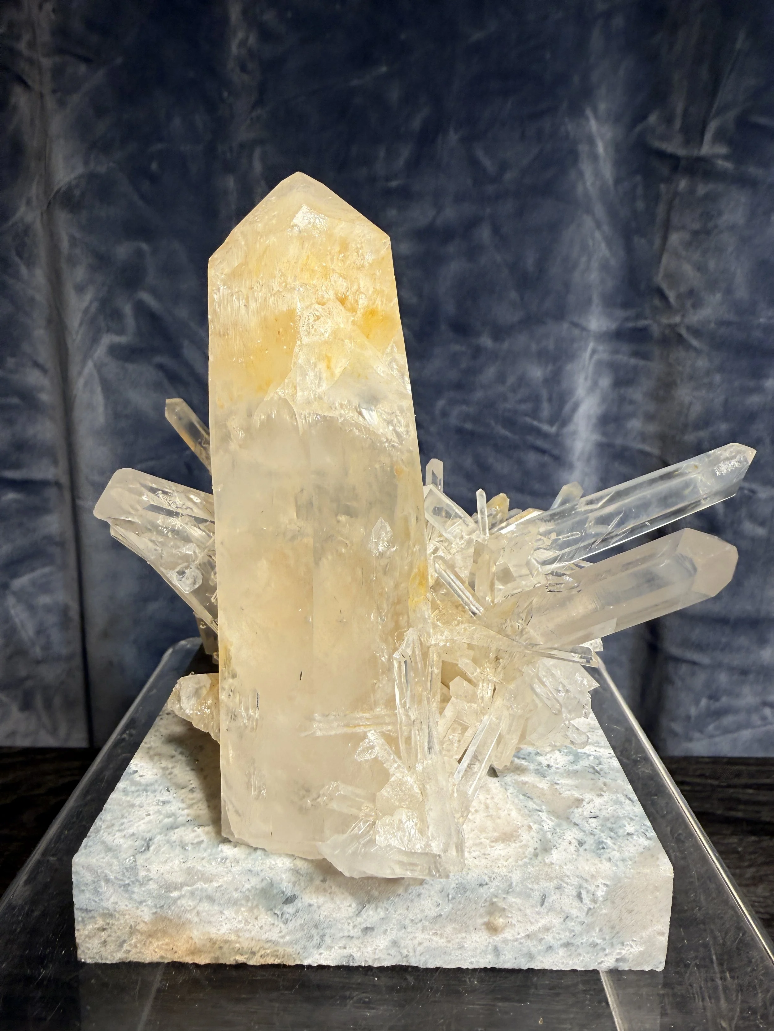 Quartz Columbian Needlepoint 1.3.JPG