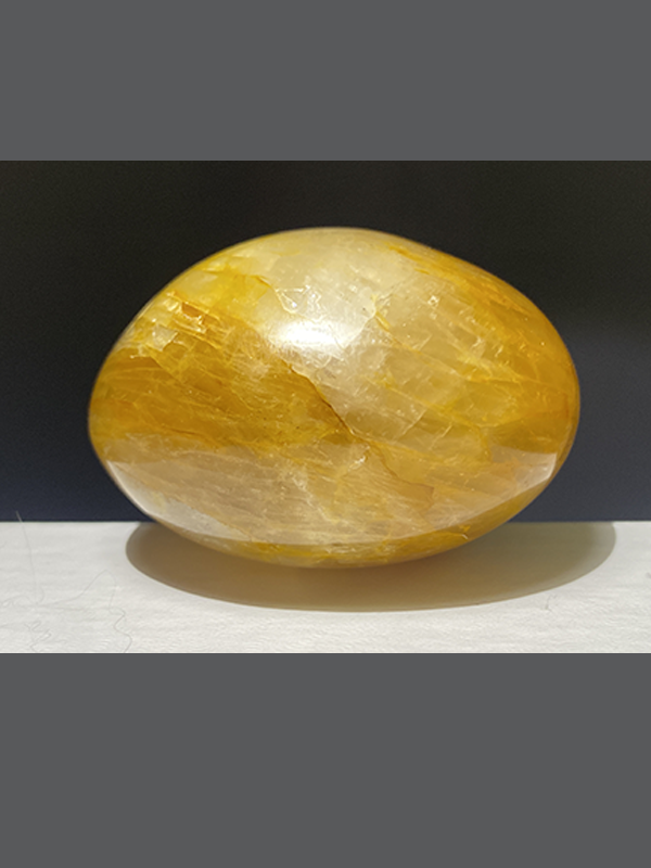 Golden Healer Palm Stone 001