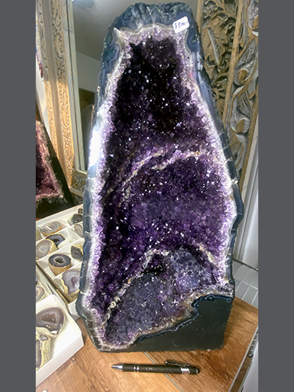 Amethyst Cathedral 003