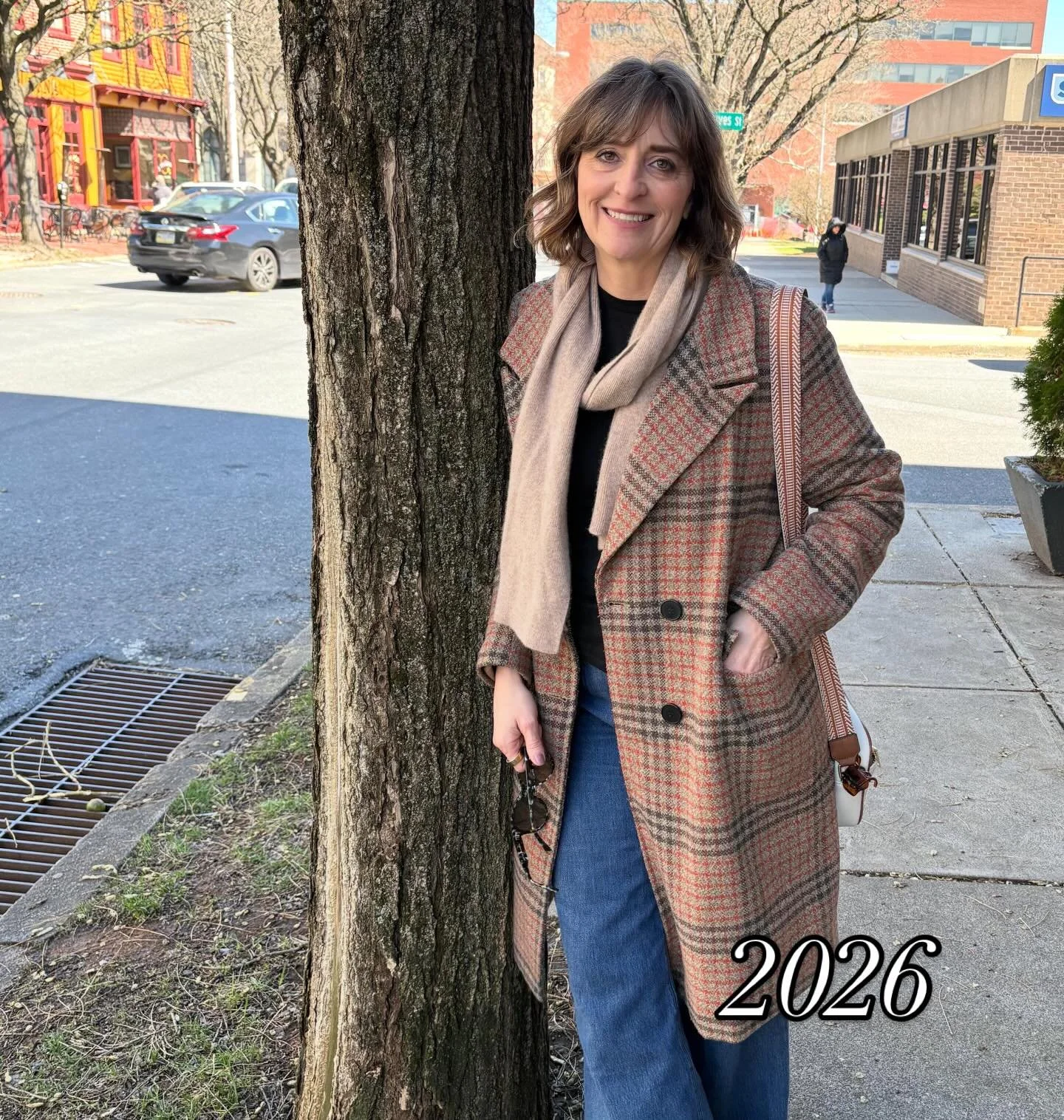 There was a trend a few weeks ago where people were posting a 2026 pic with a 2016&hellip;which got me thinking&hellip;because this bicentennial baby turned 50 today! 🥳

Fun that I graduated from design school in 1996 (I&rsquo;ll add a few pics to s