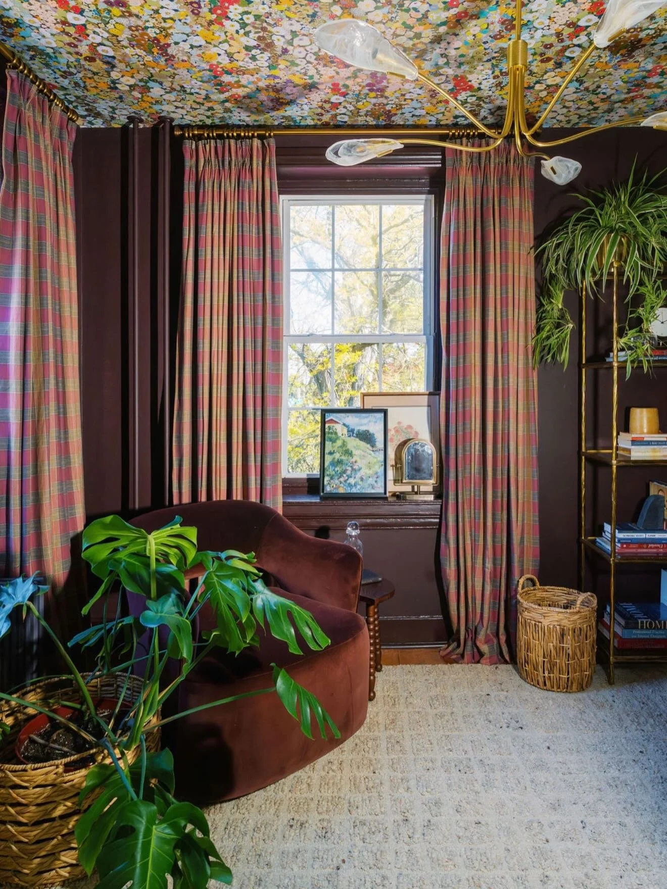 Inspiration for the 2026 @society_of_the_artslv Designer Show House&hellip;it started as a small bedroom with a twin bed, later I found out it was the room their granddaughter sleeps in when she stays the night. 

I started out struggling with the sp