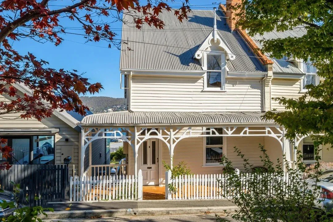 hobart house painting.jpg