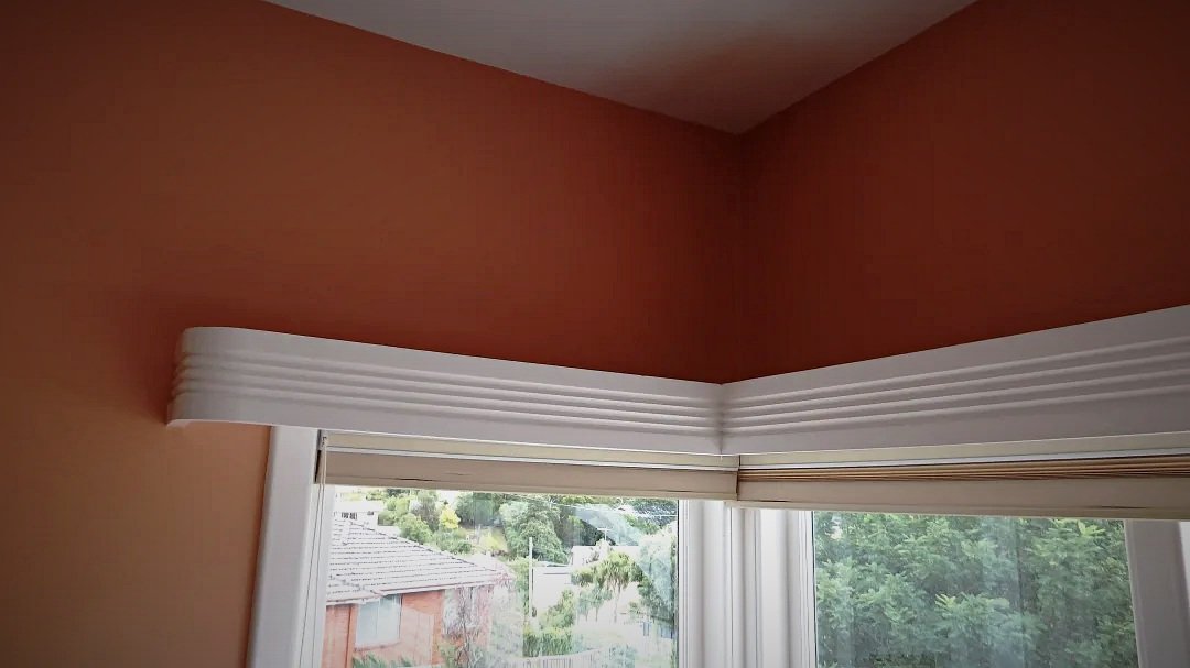orange_ceiling_corner.jpg
