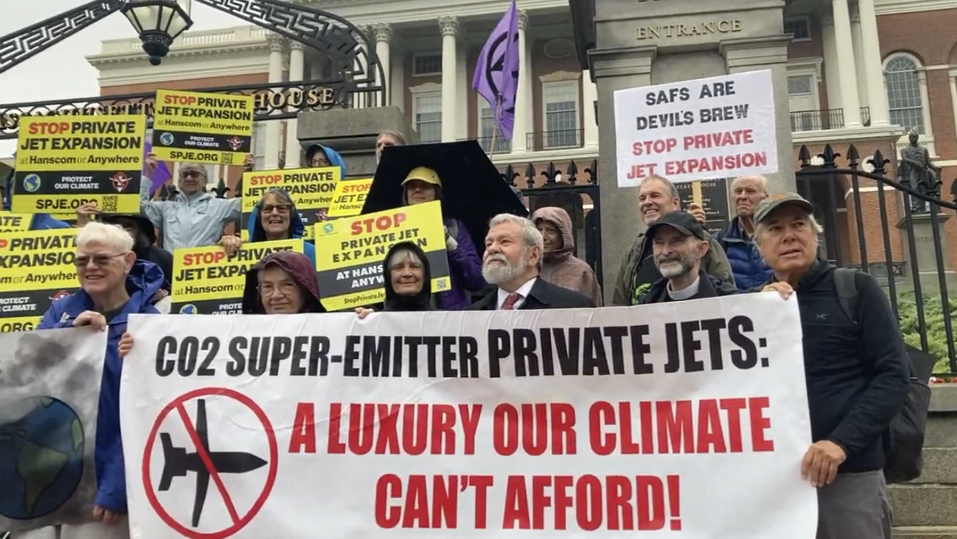 Barrett Close Up.png